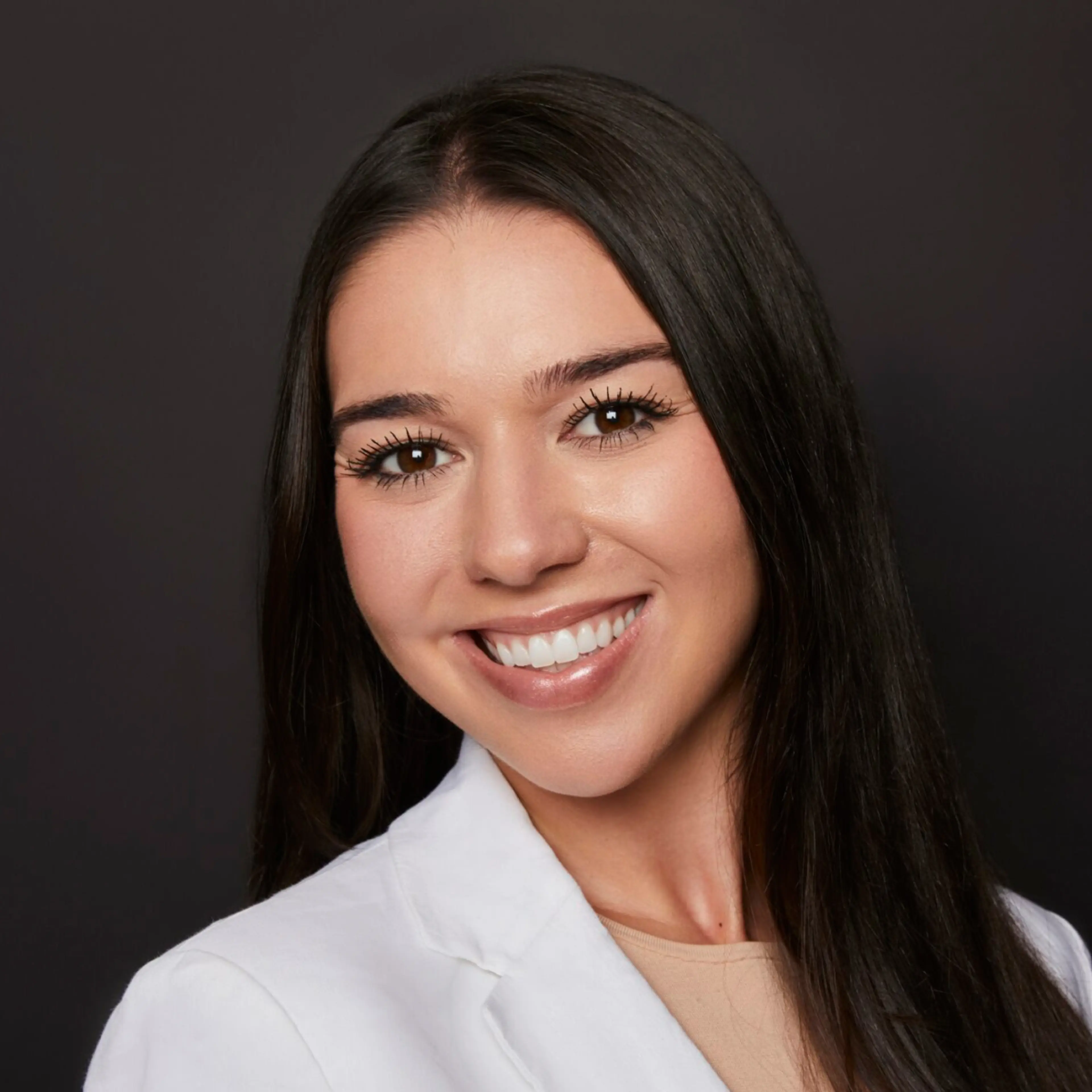 Christina Voskanian headshot