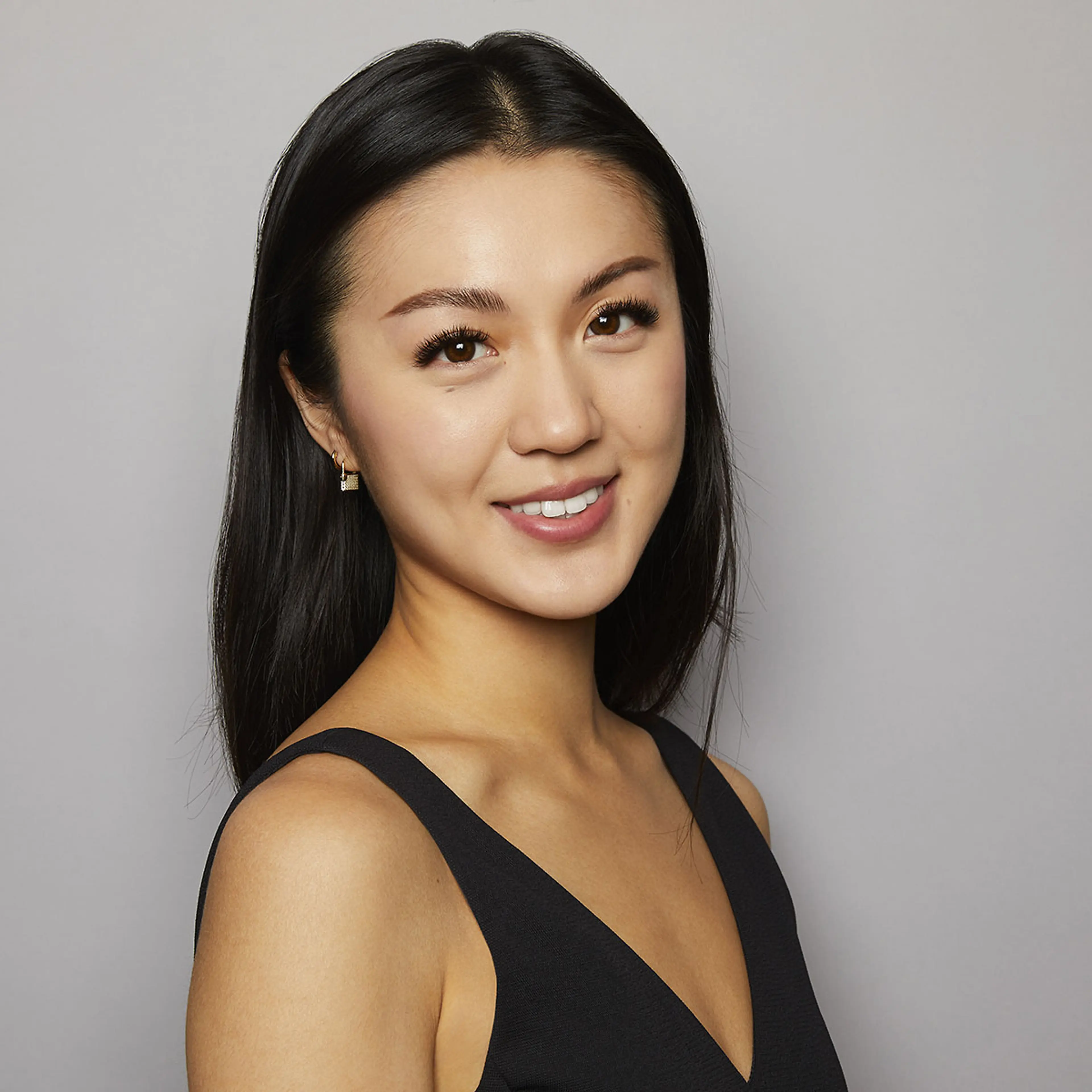 Kelly Jin headshot