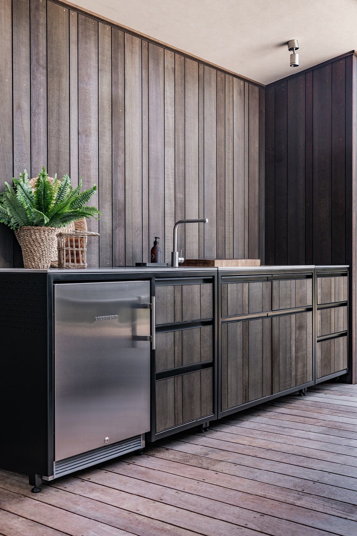 Beachside Outdoor Kitchen