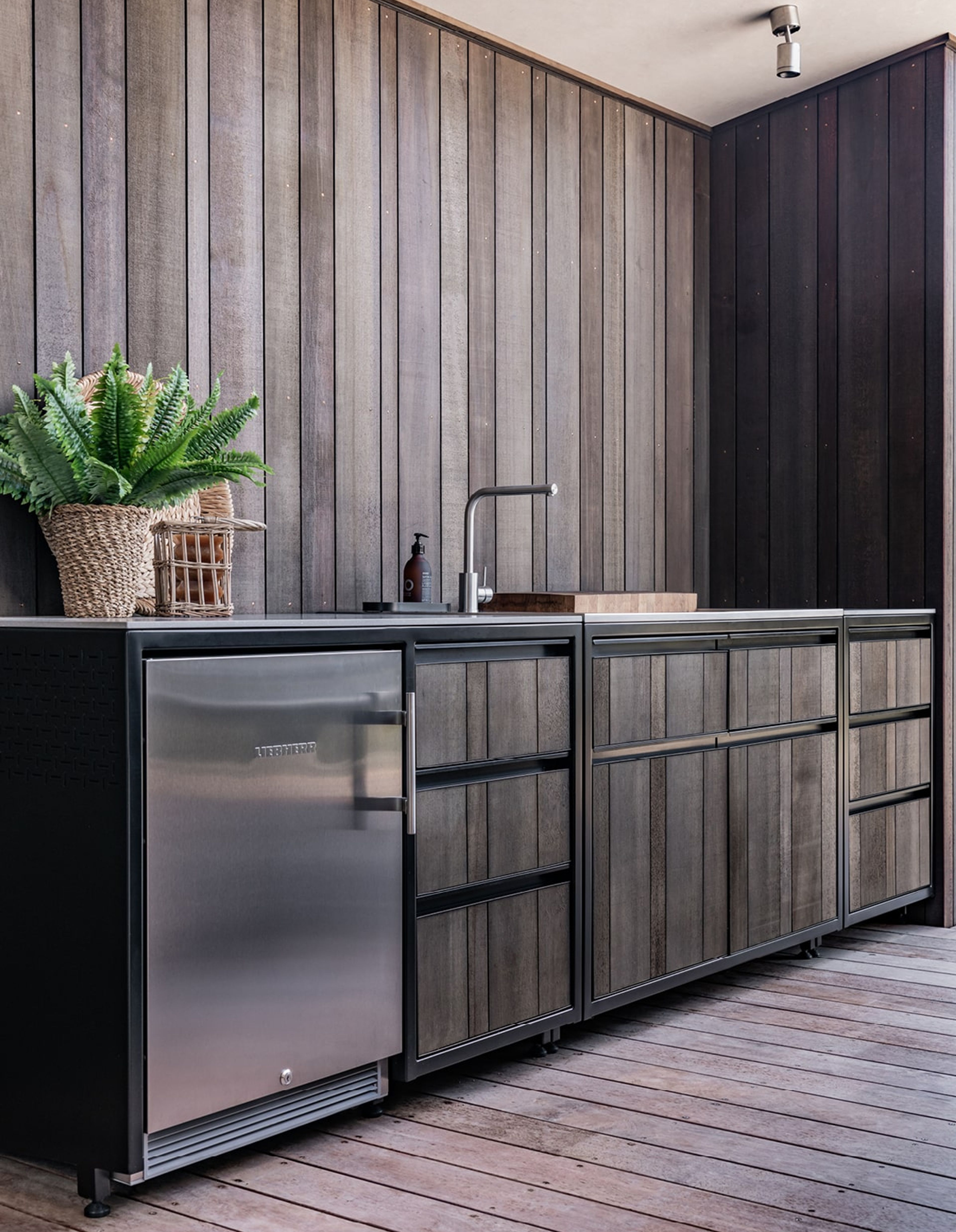 Beachside Outdoor Kitchen