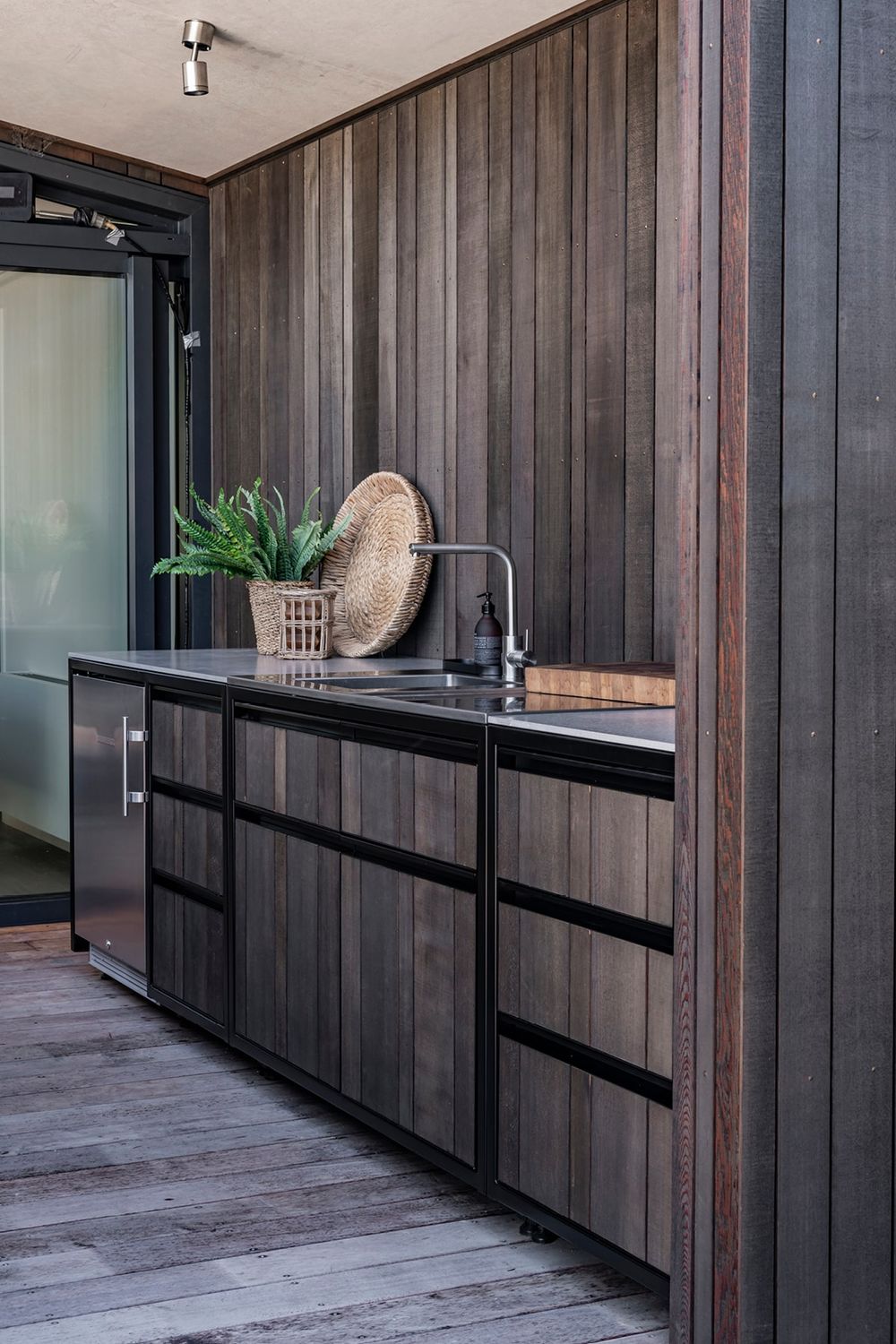 Beachside Outdoor Kitchen