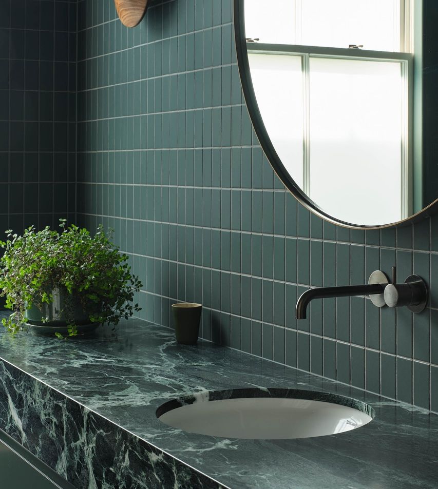 Colour drenching bathroom trend