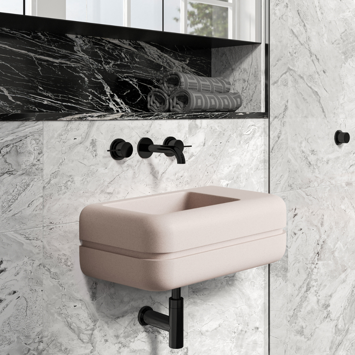 Milazzo — Plumbline