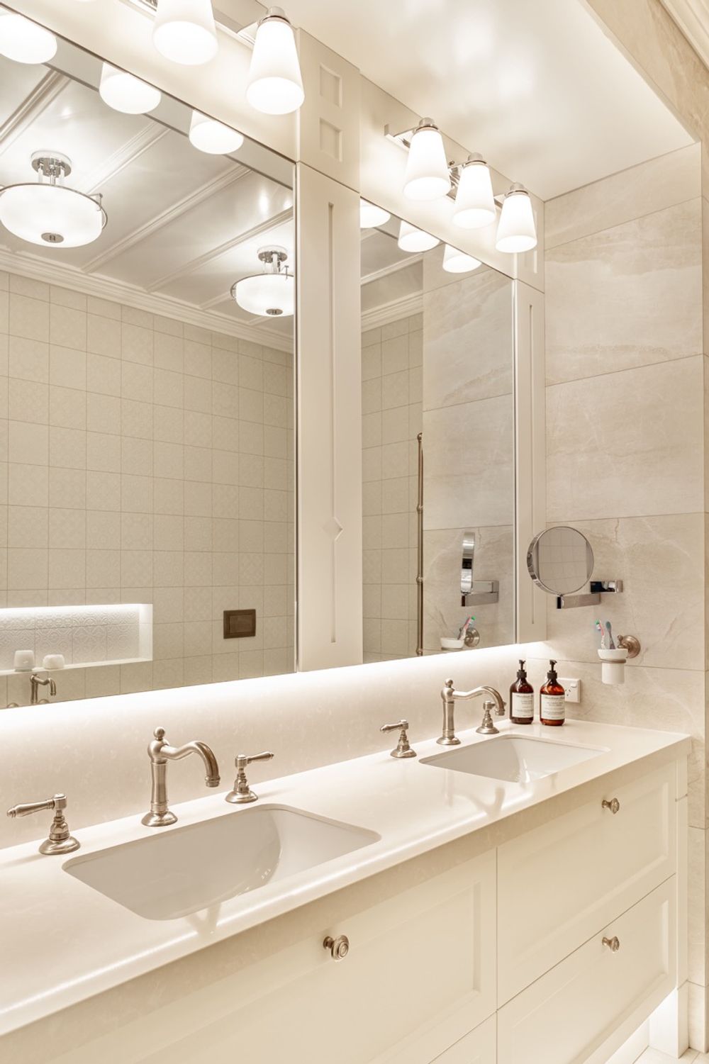 Parnell Traditional Bathroom
