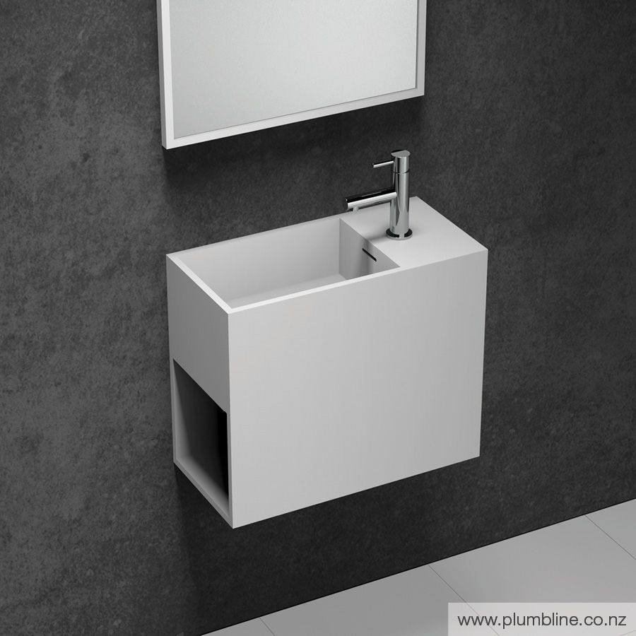 Axa — Plumbline