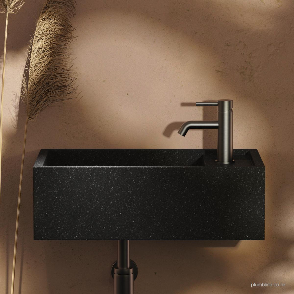 Tube — Plumbline