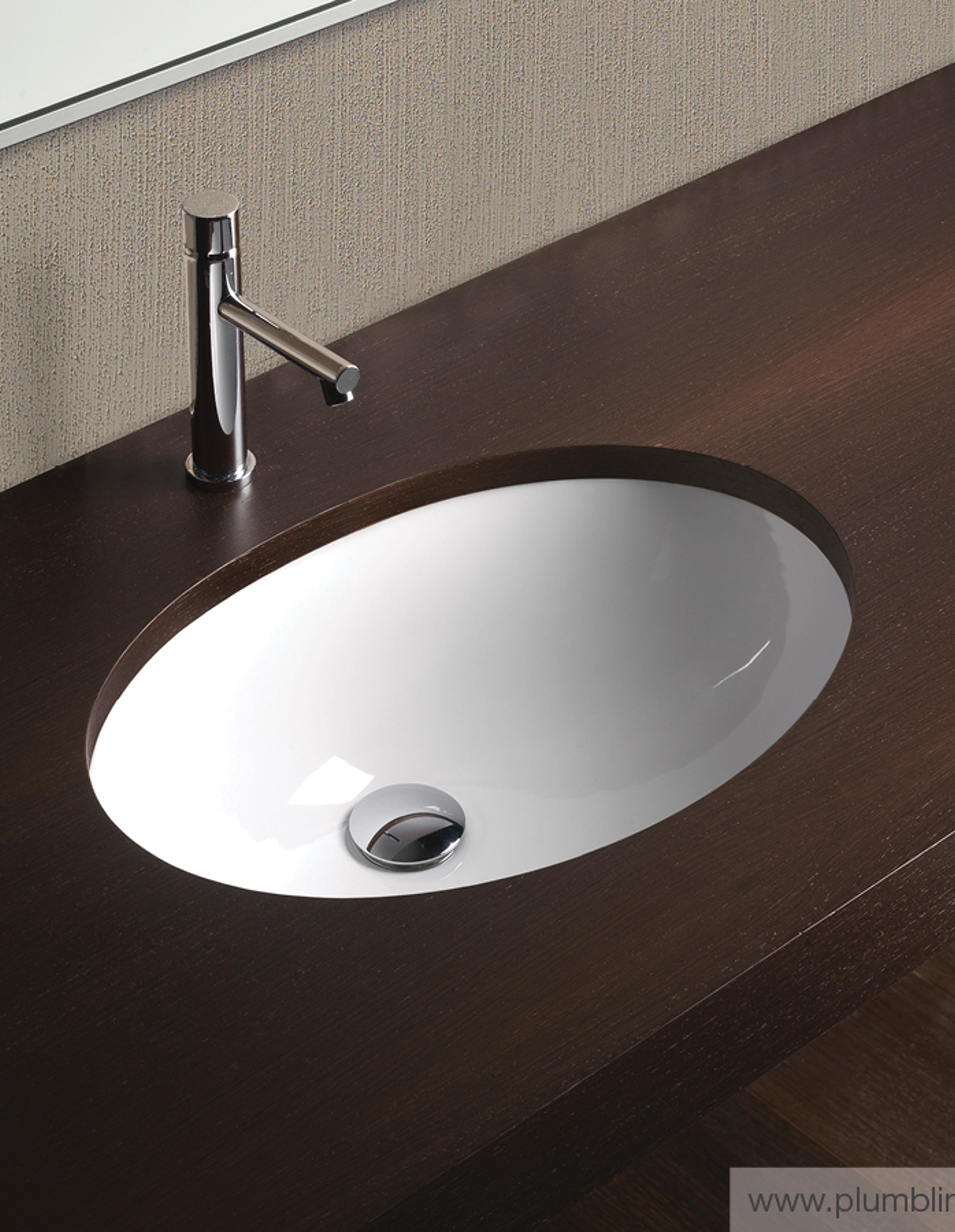 Pura — Plumbline