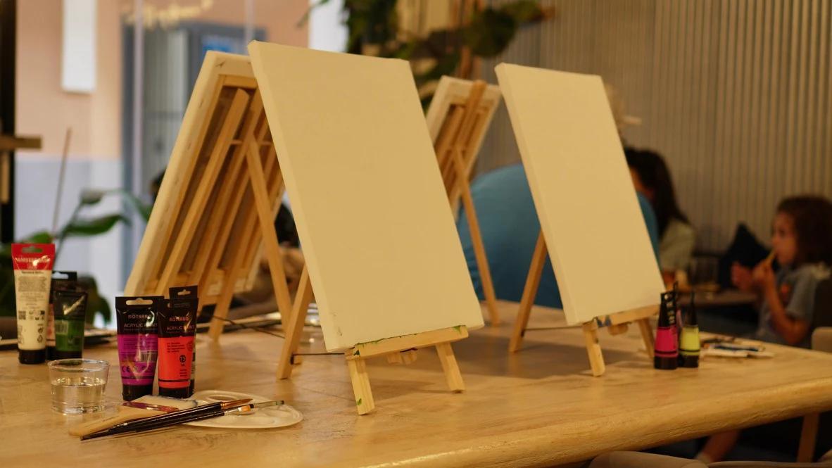 A moment from a Repka Arts session