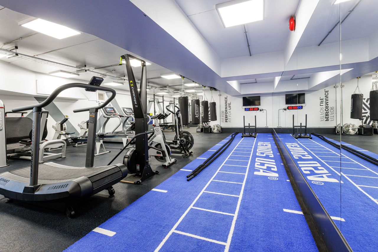 Image of inside a gym 