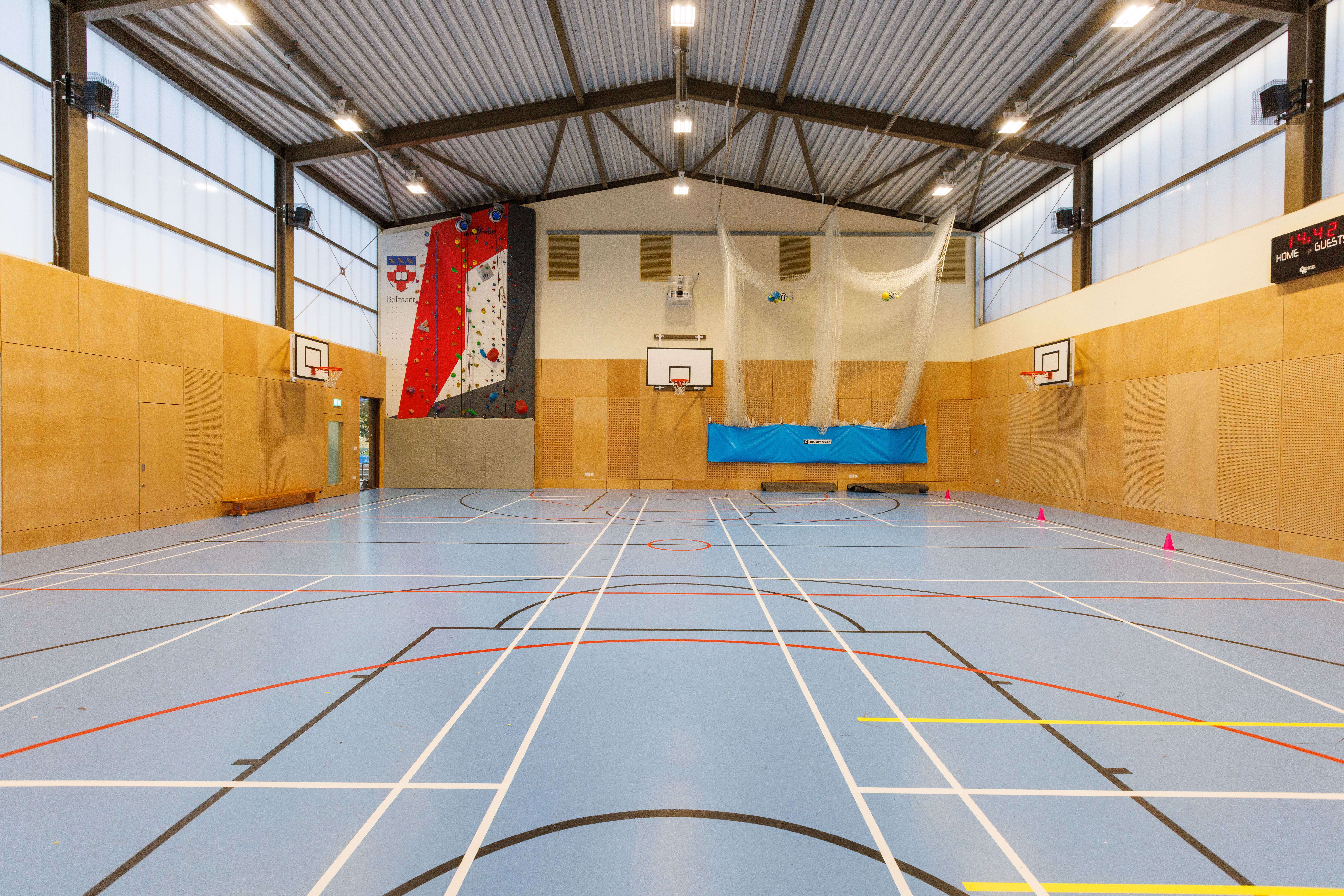 Image of an indoors sports hall 