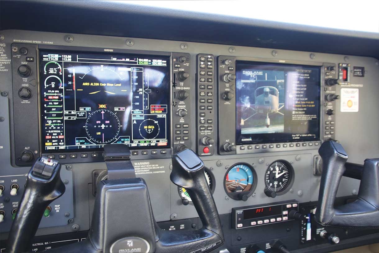 2005 CESSNA T182T SKYLANE