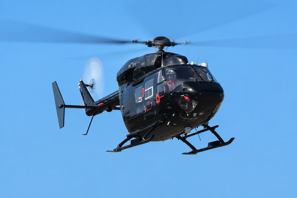 1990 KHI BK117 IBK in flight