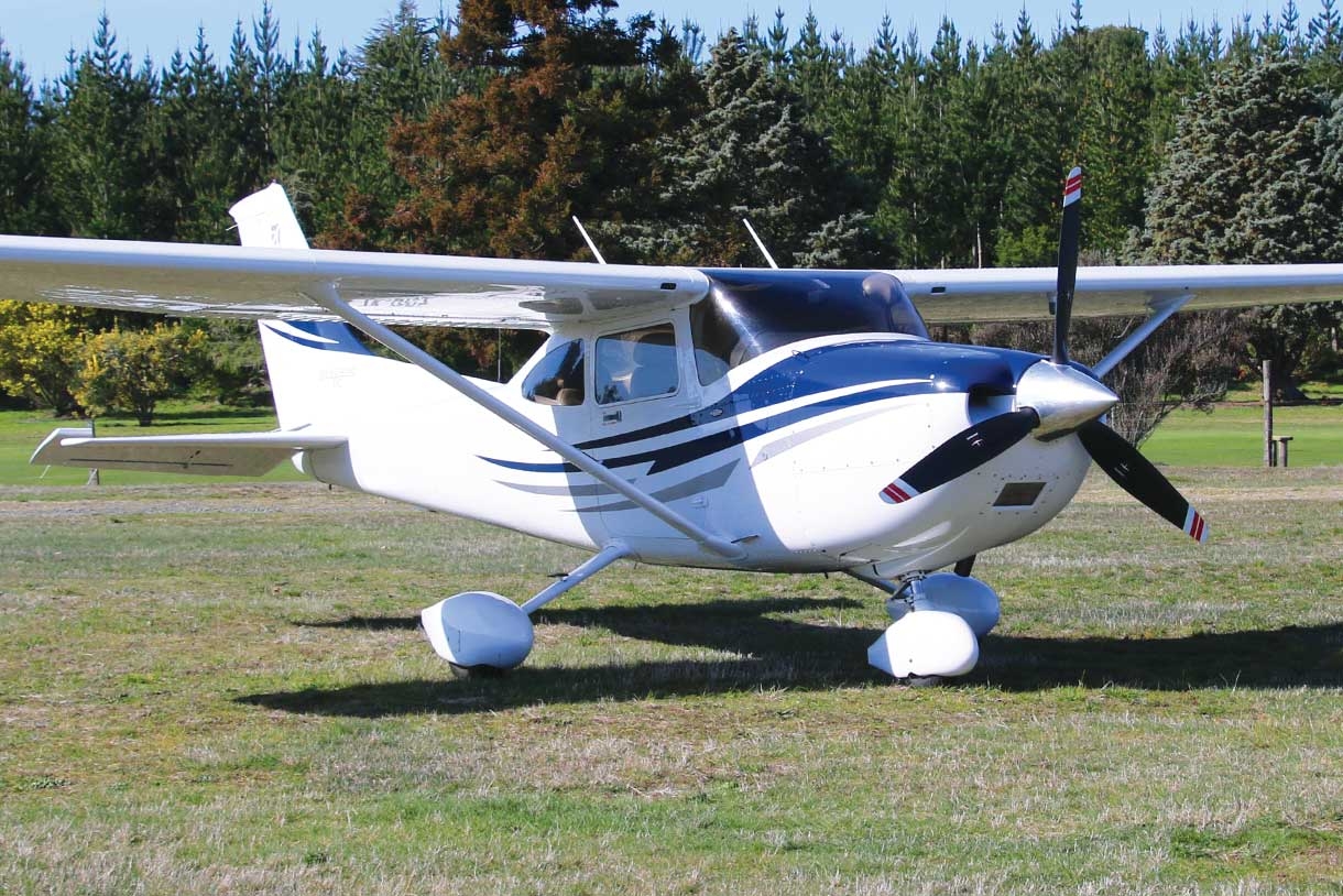 2005 CESSNA T182T SKYLANE