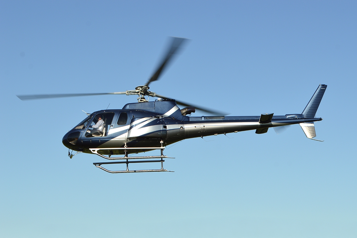 1998 Eurocopter AS350 B3 in flight