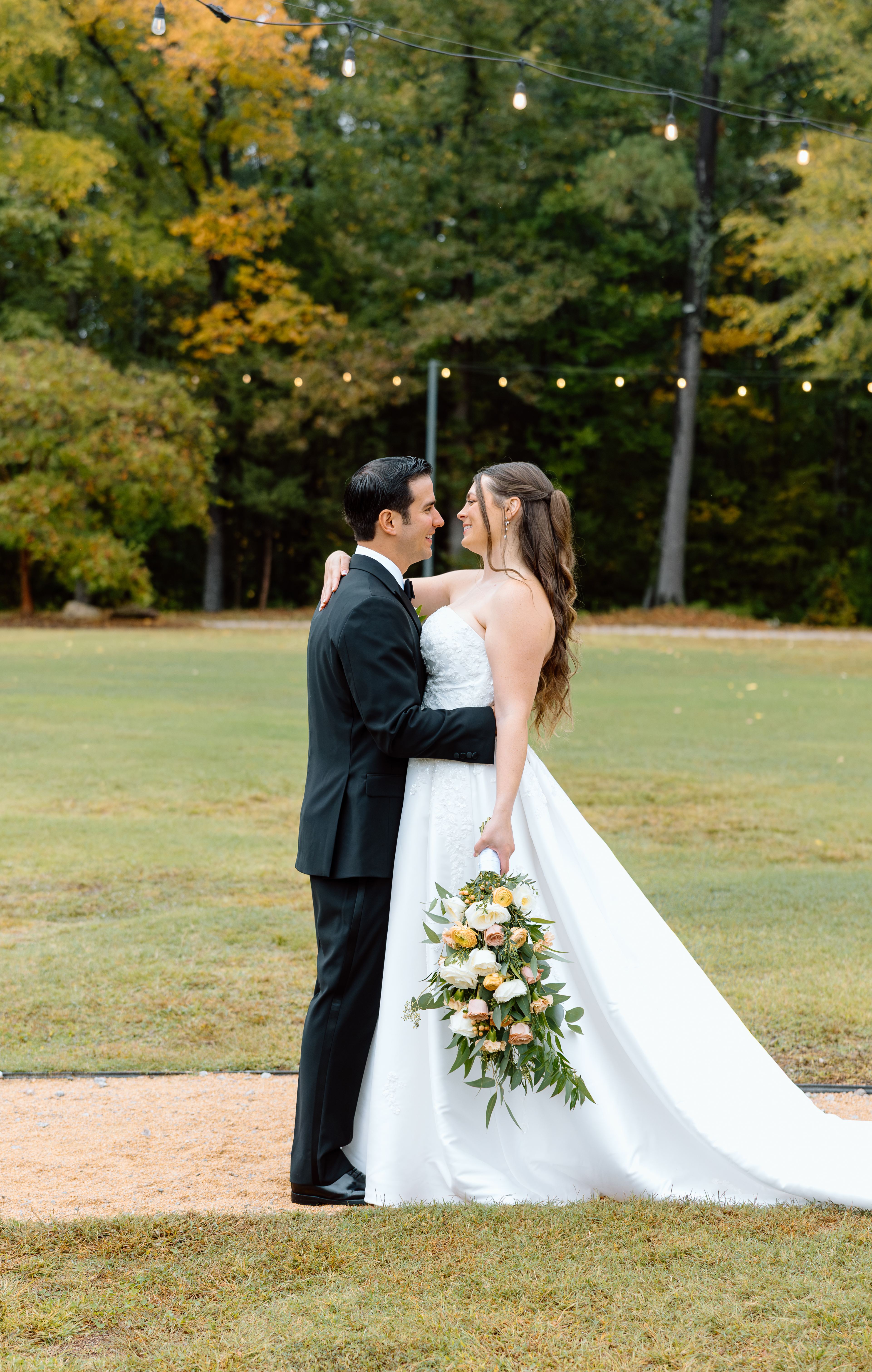 Bridal Bouquet, Photographer: Holloway Creative Co