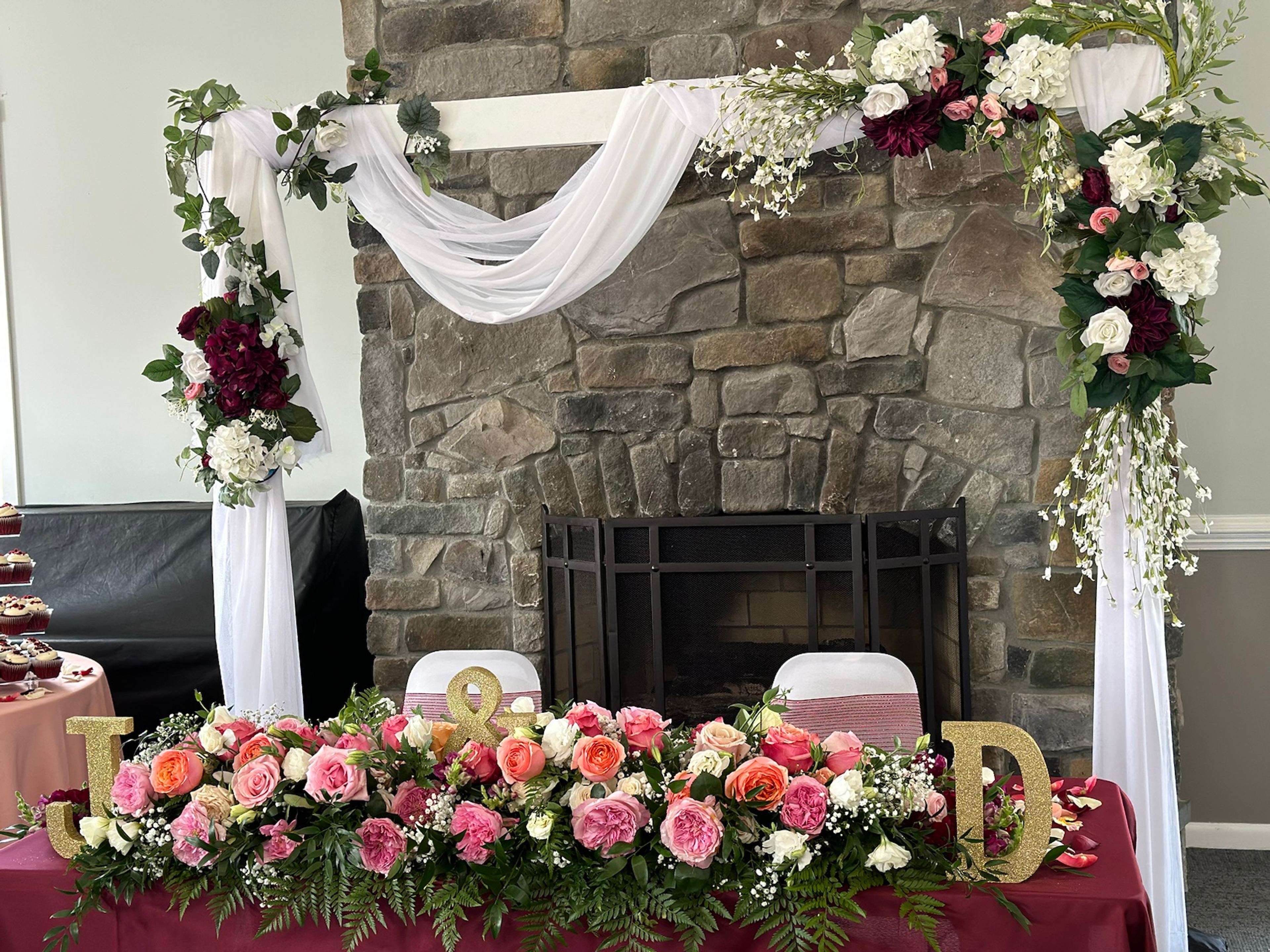 Sweetheart Table Arrangement Diaz Garcia Wedding