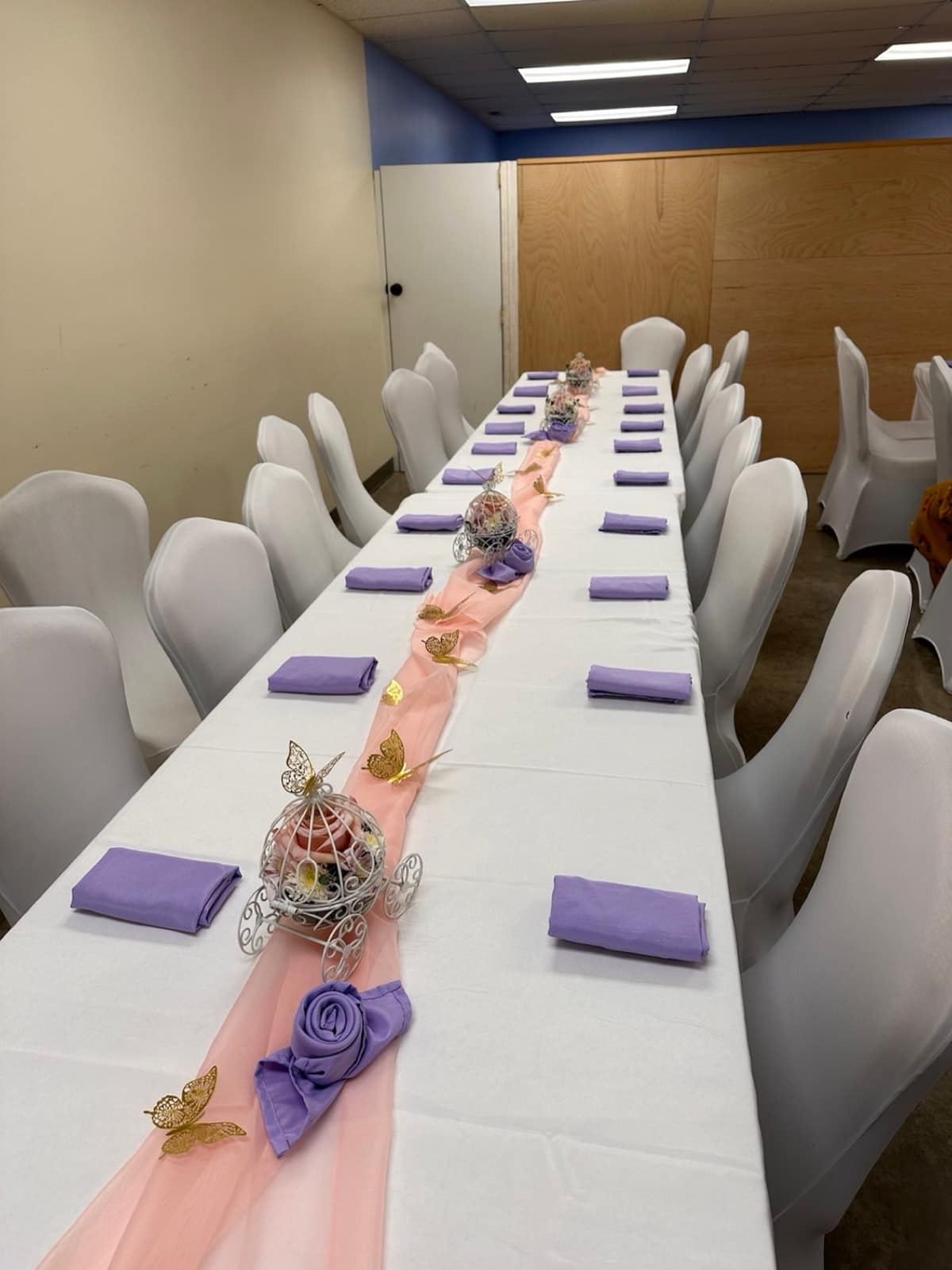 Soft event florals for a family celebration