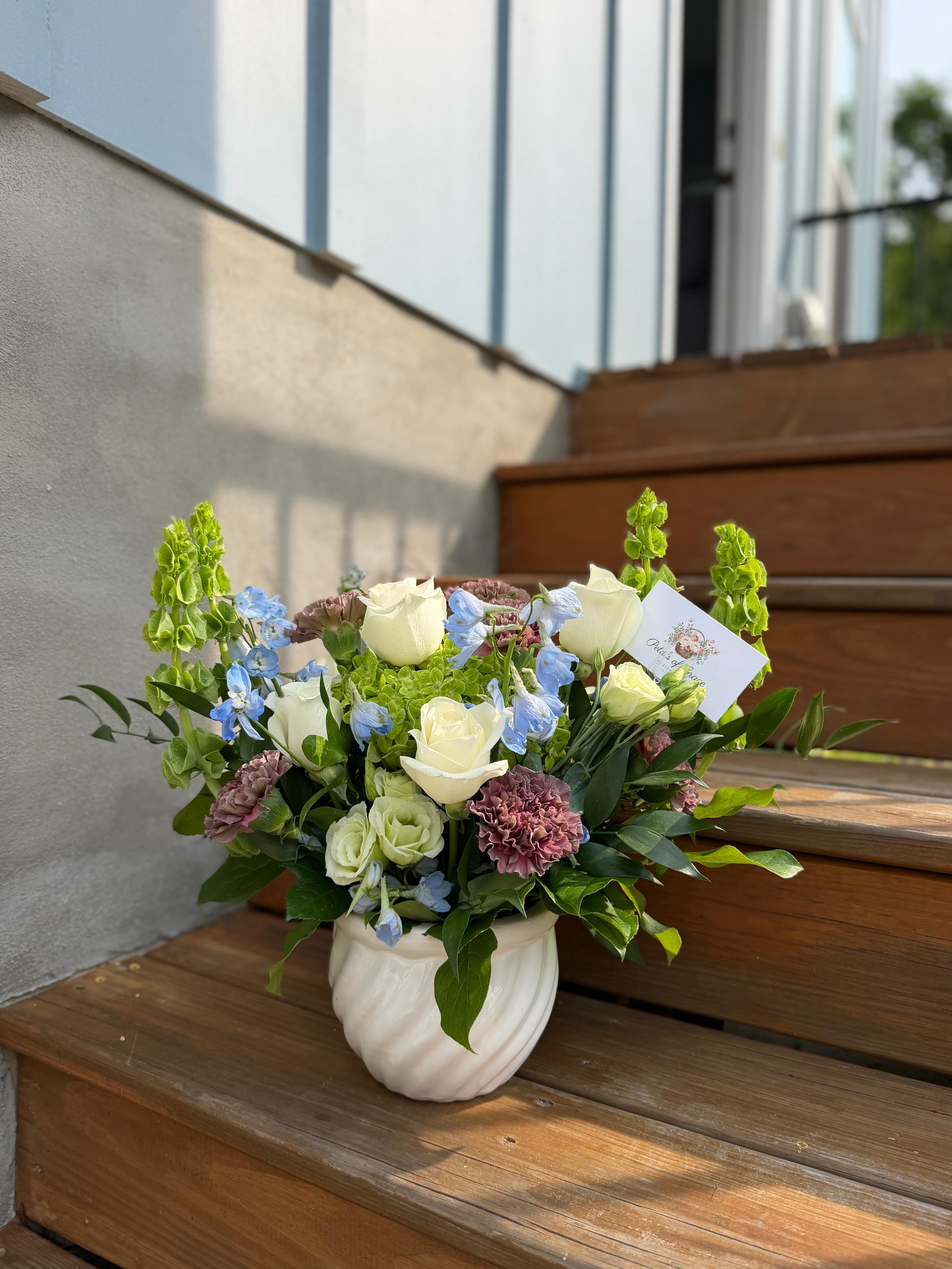 Coffee Shop arrangement