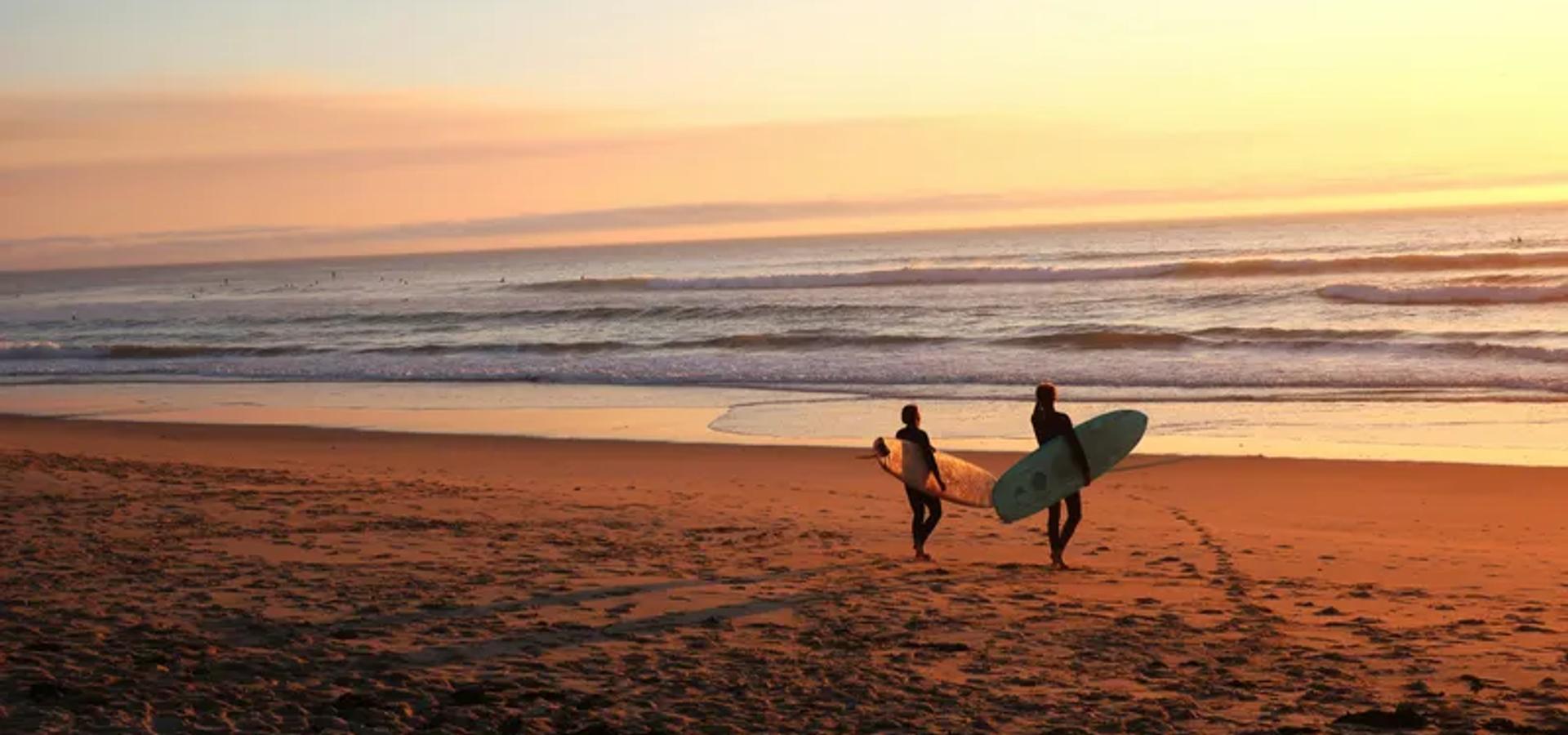 Ericeira-surfing on the sunset