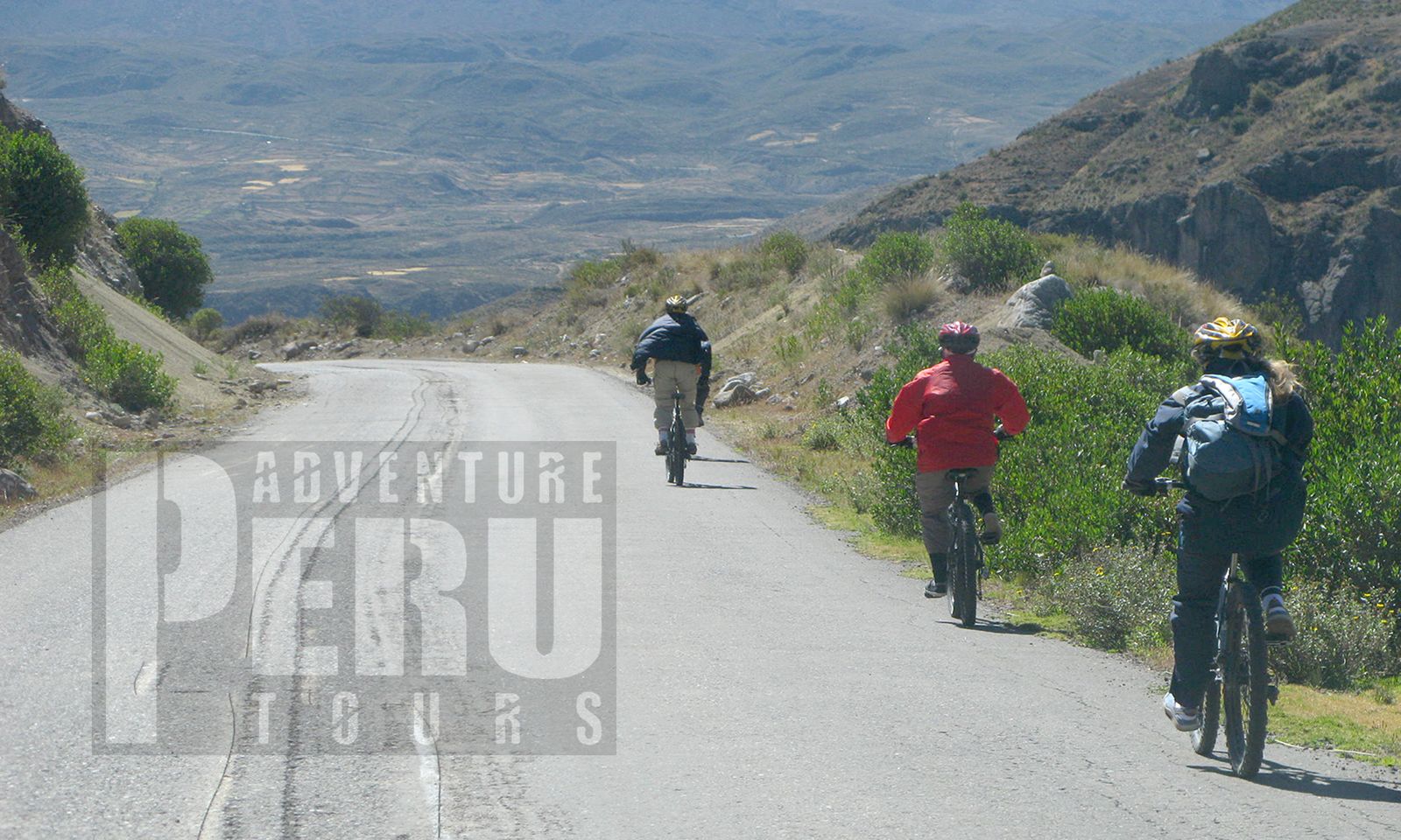 2 DAYS COLCA CANYON MOUNTAIN BIKING TOUR - Photo 2