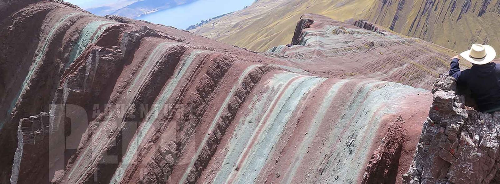 Private Car Shuttle From Cusco To Colca Canyon Through Rainbow Mountain Or Vice versa - Photo 1