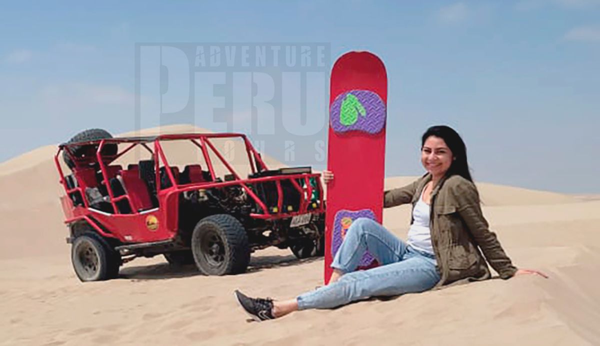 Sandboard and dune buggy adventure in La Huacachina, Ica.