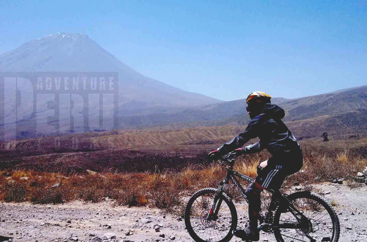 Downhill MT Bike tour from Laguna Salinas to Arequipa.