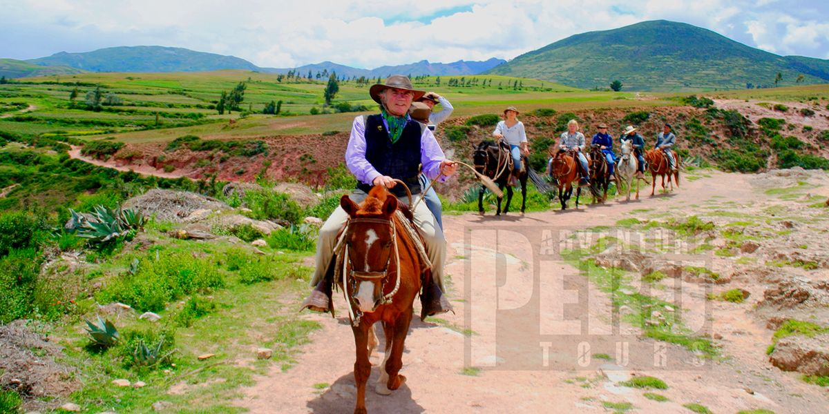 Horse Riding trips in the Sacred Valley of the Incas by PERU ADVENTURE TOURS.