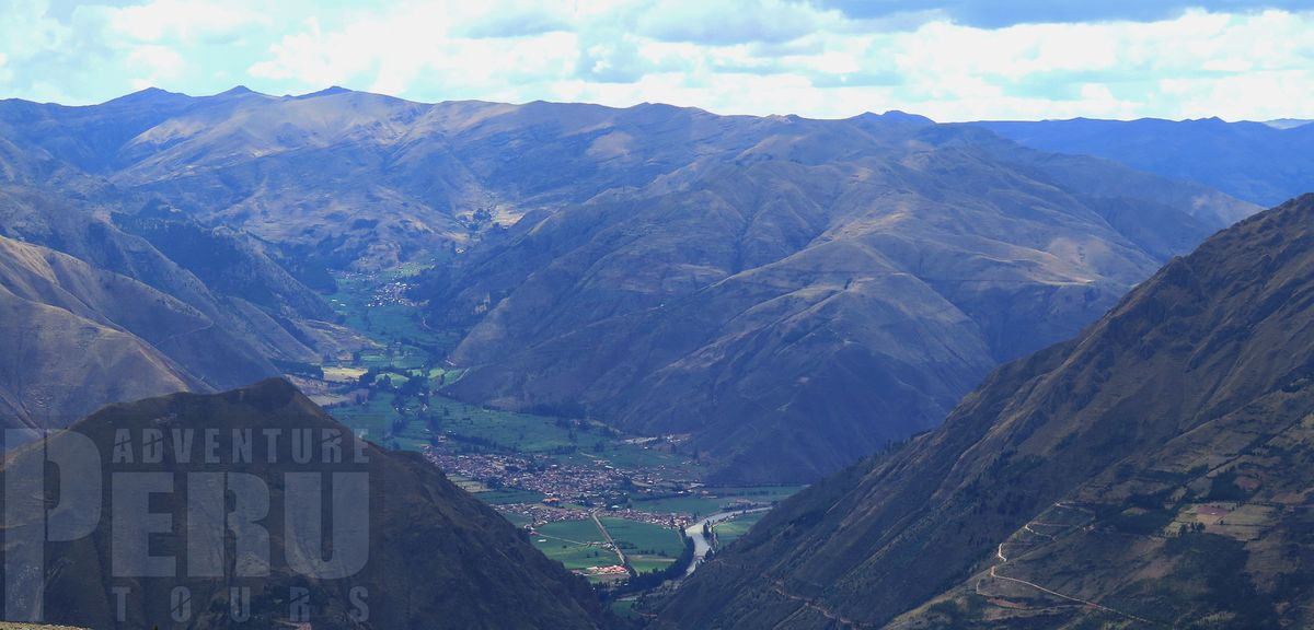 Daily guided tours to Colca canyon by www.peruadventurestours.com