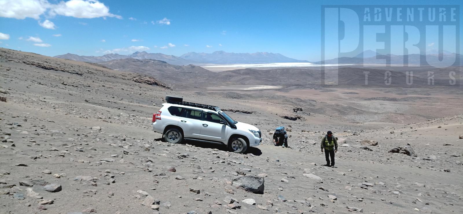 DAY TREK TO VOLCAN UBINAS AND LAGUNA DE SALINAS - Photo 2