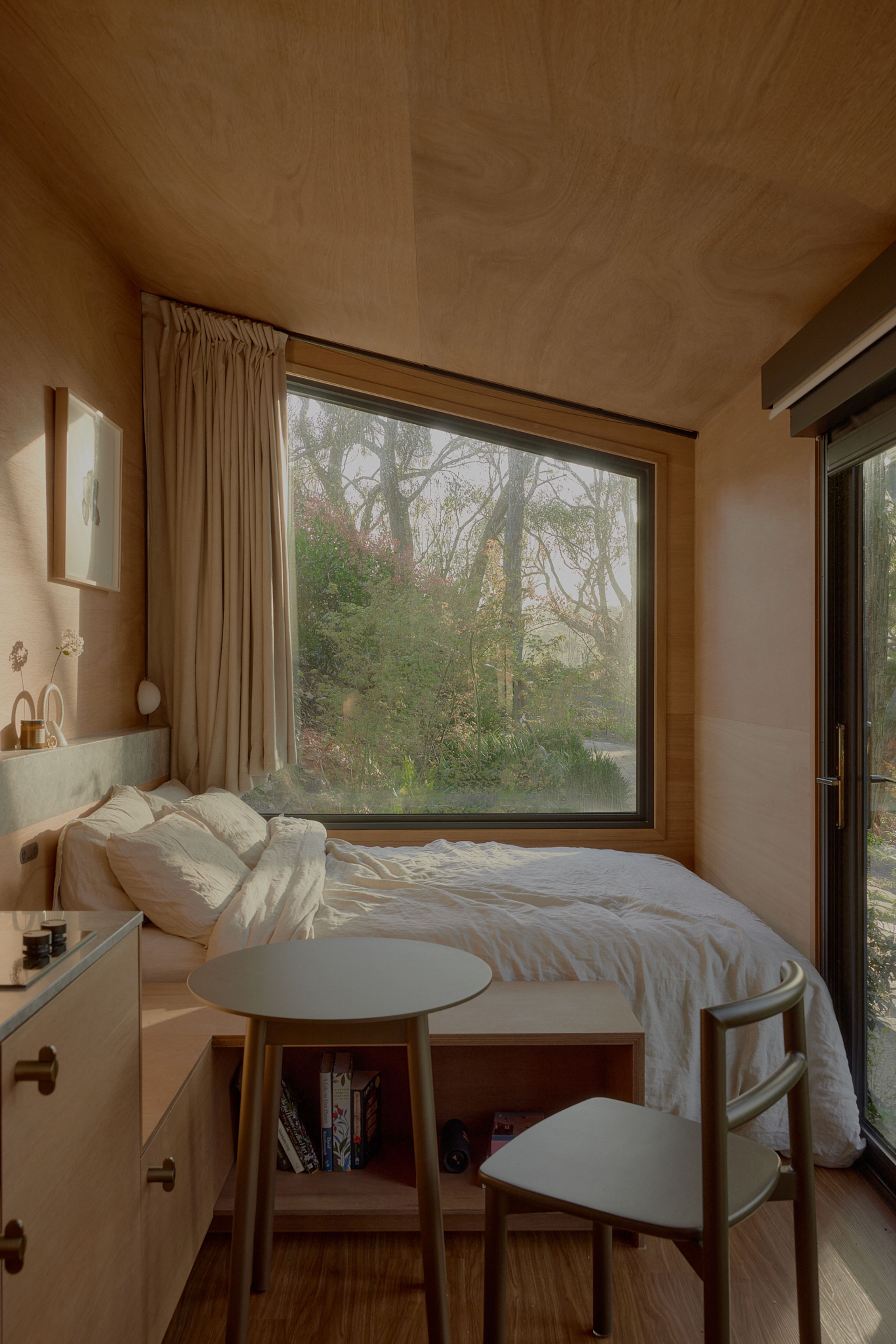 High end luxury cabin in Adelaide Hills