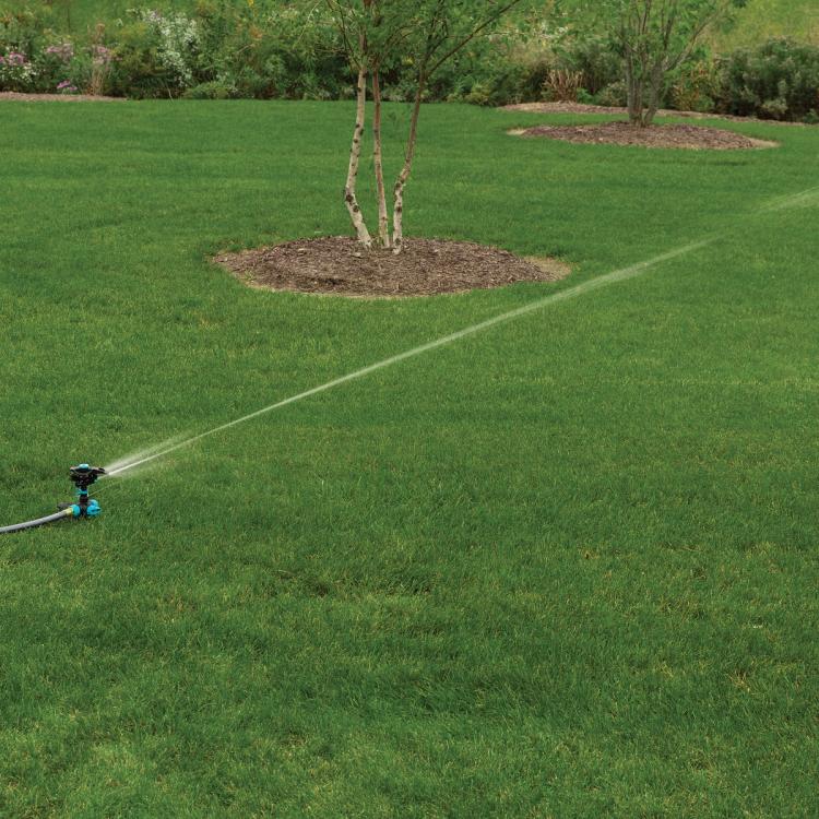 Gilmour Medium Duty Circular Sprinkler Lawn