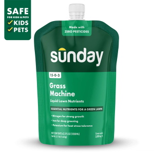 Sunday Grass Machine liquid lawn fertilizer 42 fl oz pouch with hose-end sprayer for green grass