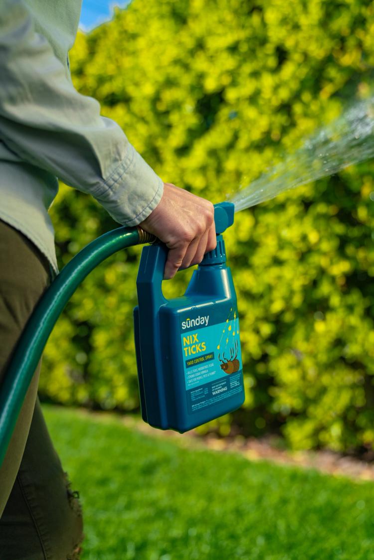 Nix Ticks Application Lawn