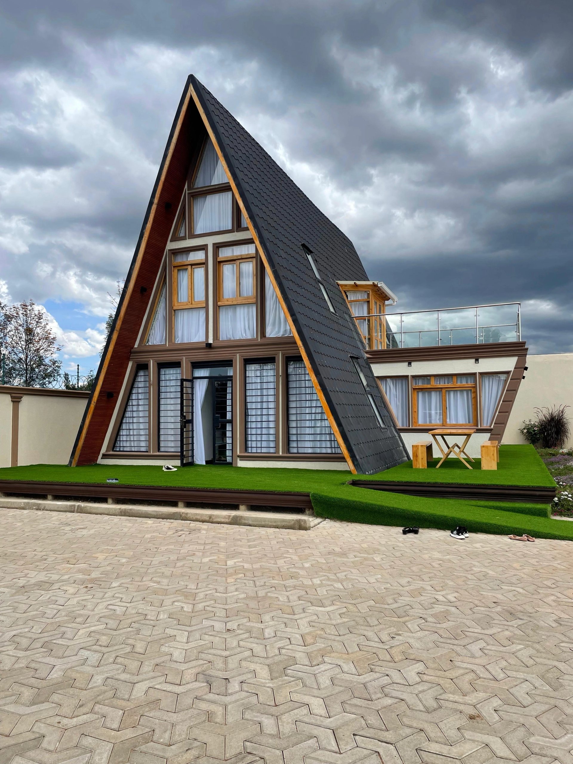 Queen's cabin — luxury Luxury Estate in Nanyuki, Kenya