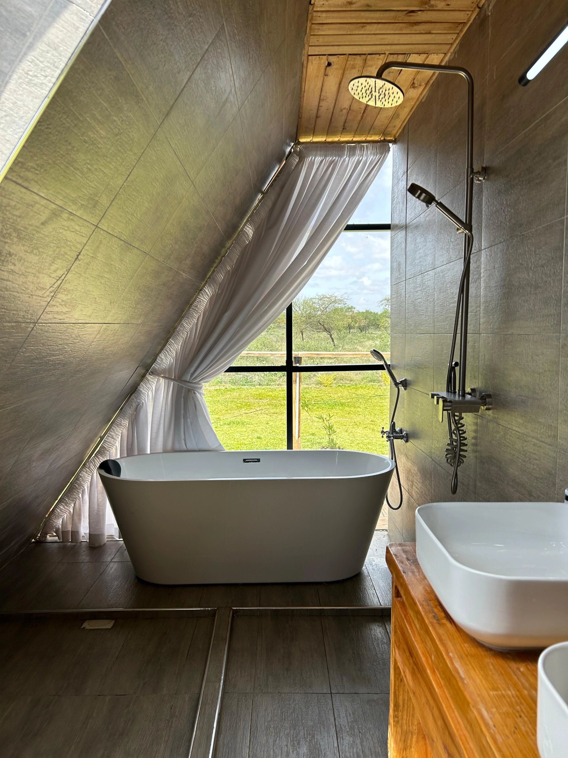 Nanare 2 bedroom chalet — Amboseli, Kenya