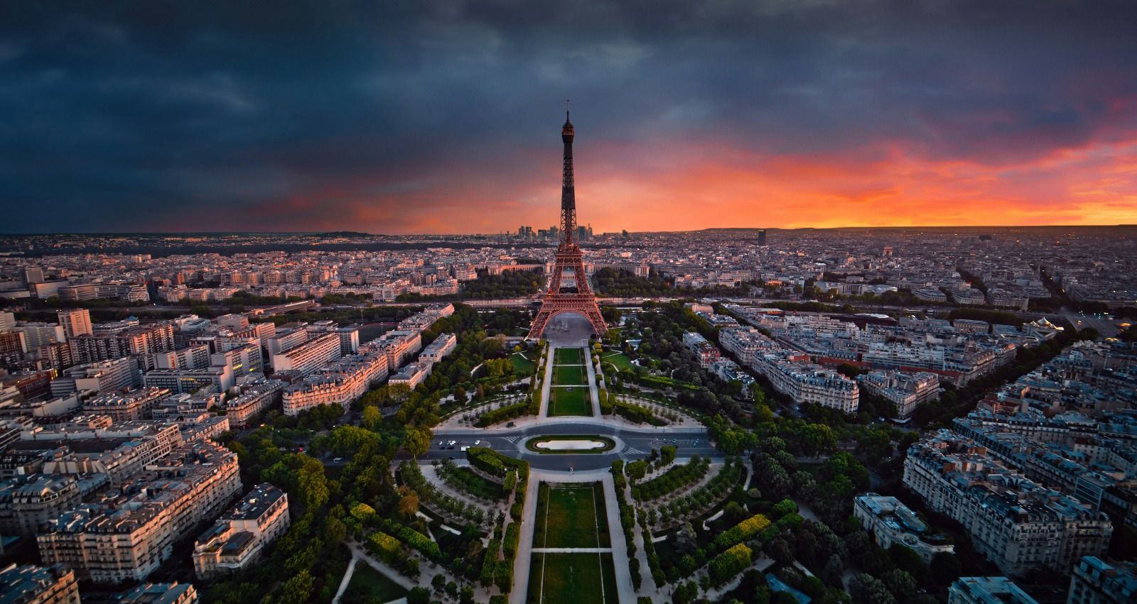 Euro Grand 13 Days – 7 Countries Europe Group Trip