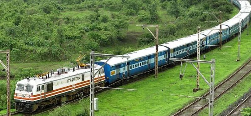 When Flights Were Too Expensive and Trains Were Full