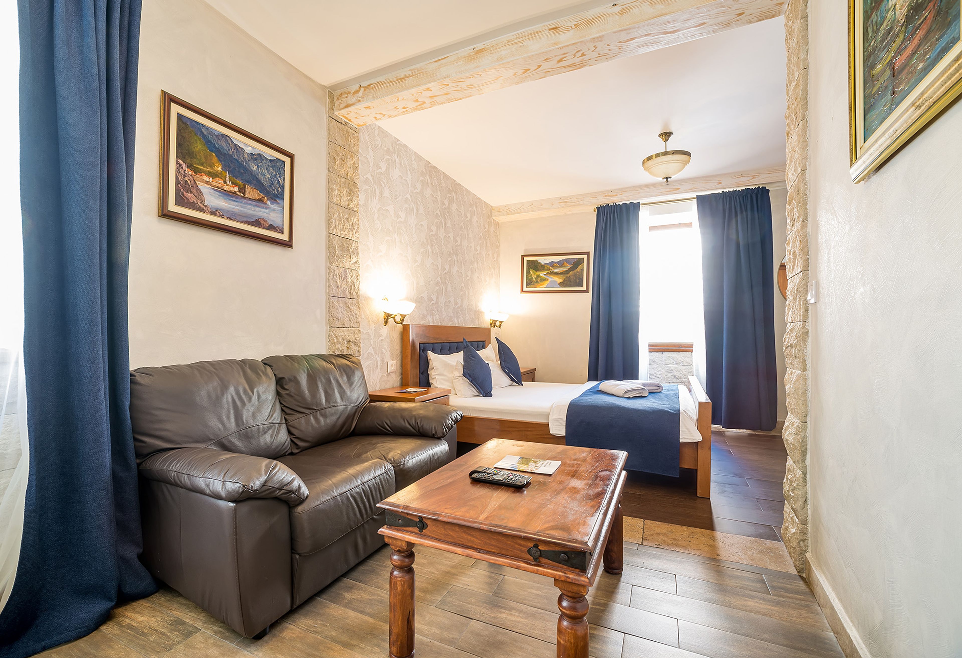 Classic Double Room 4