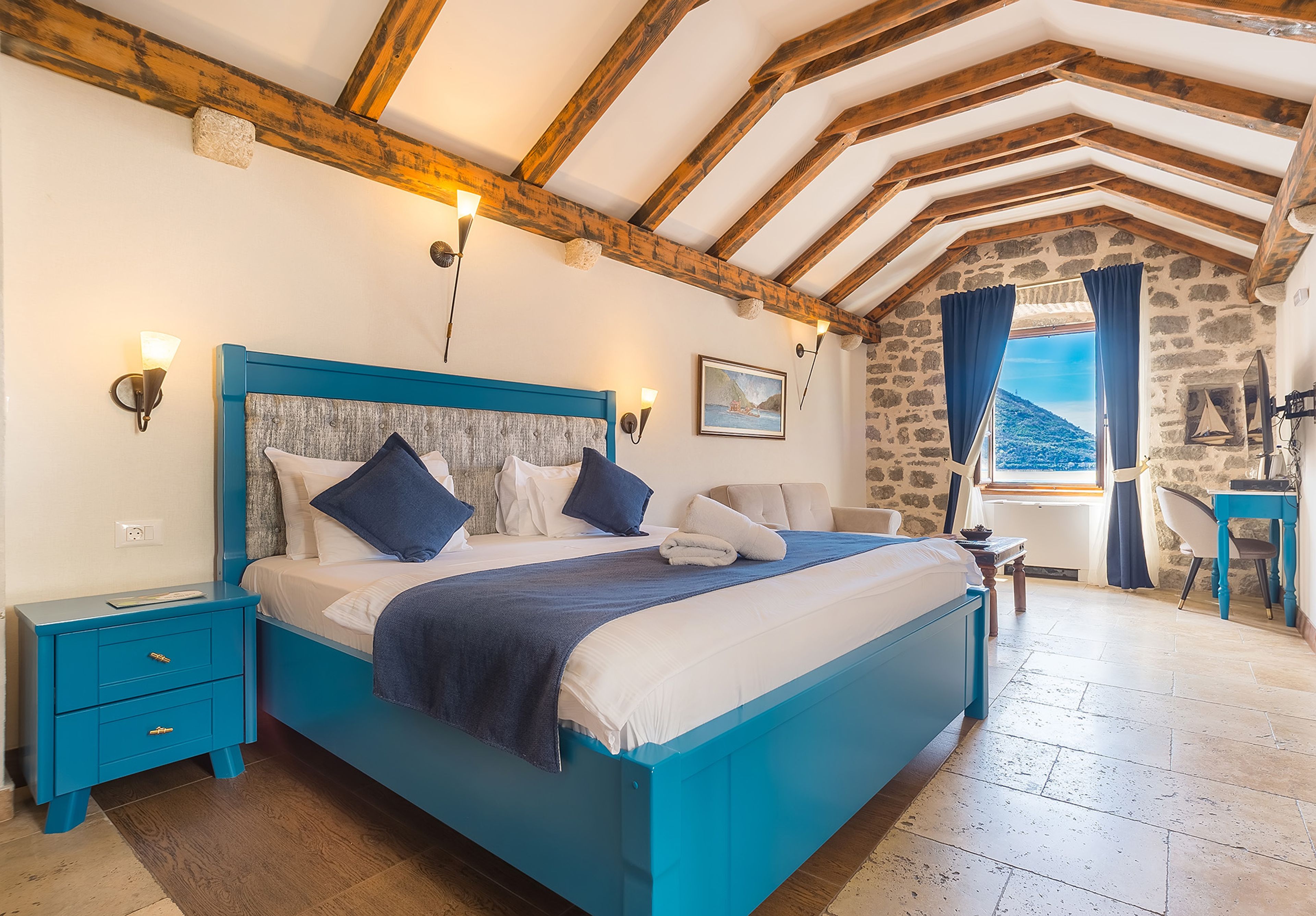 Junior Suite with a sea view 6