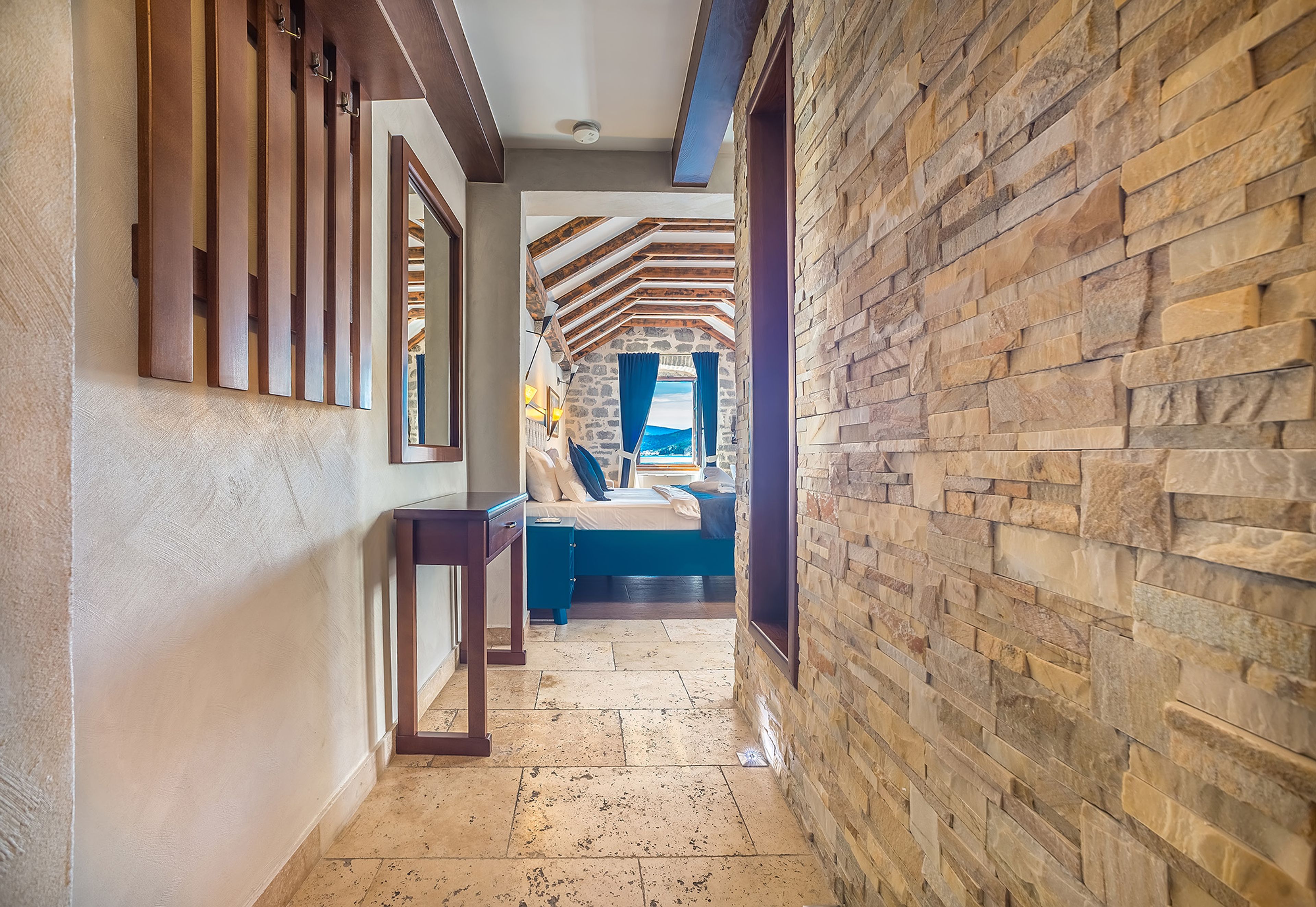 Junior Suite with a sea view 7