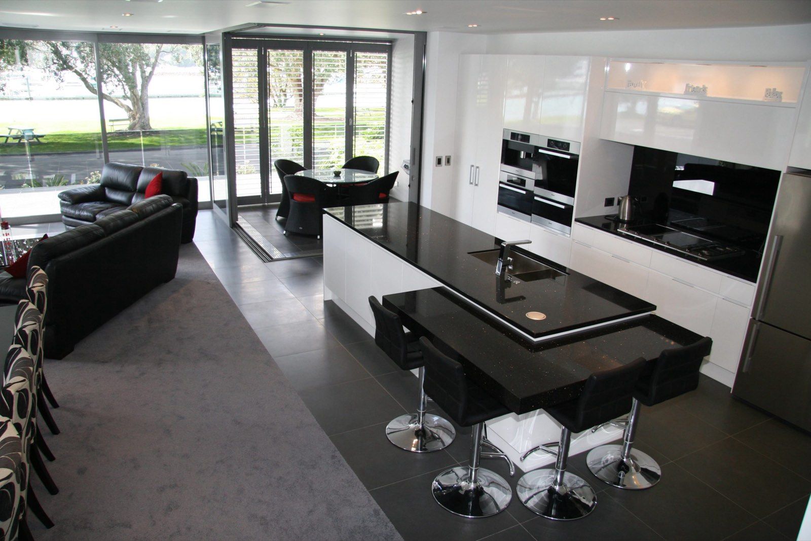 Water View Homes — kitchen and bar