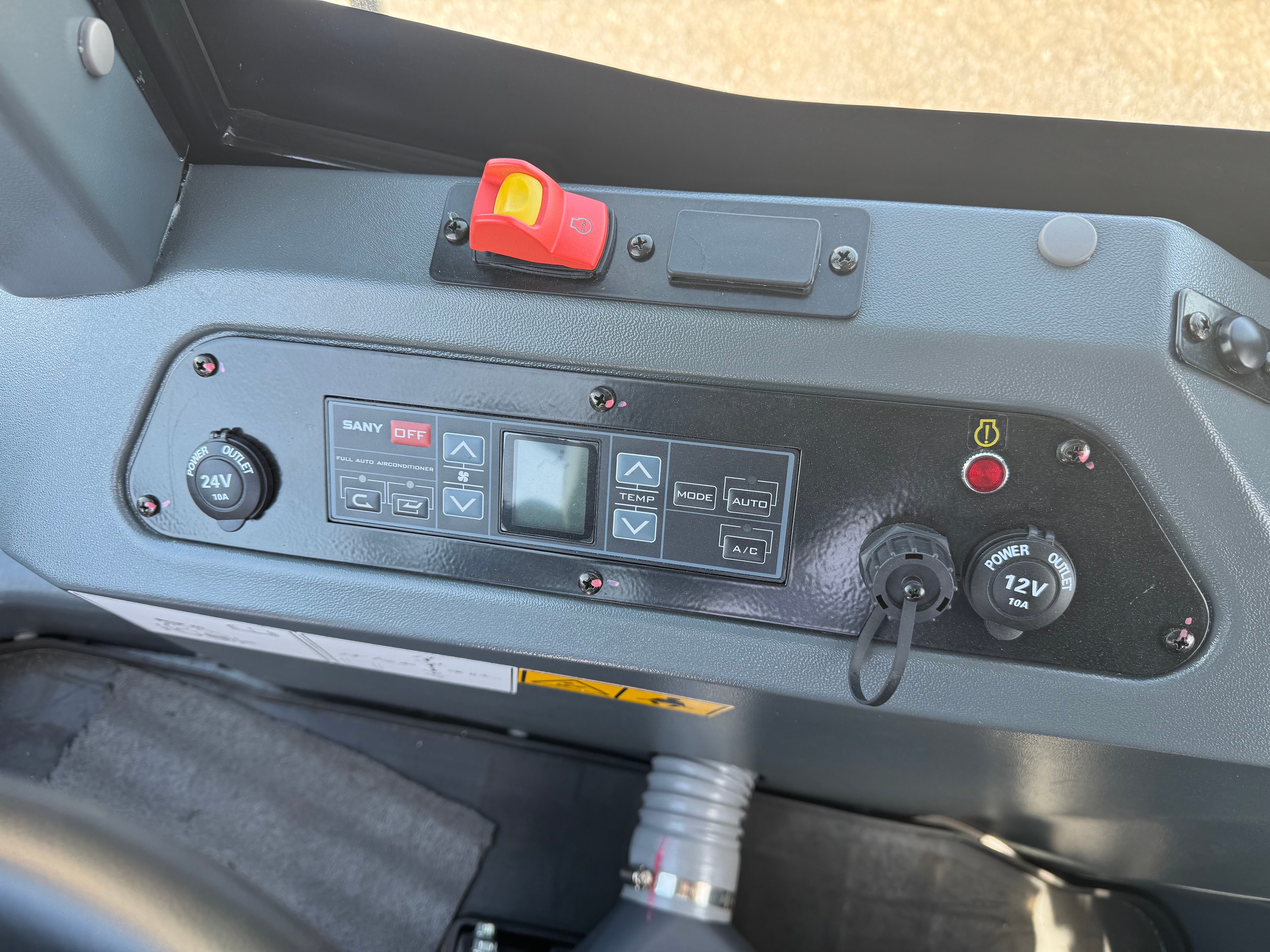 2025 SANY SW305K Photo 6 Thumbnail