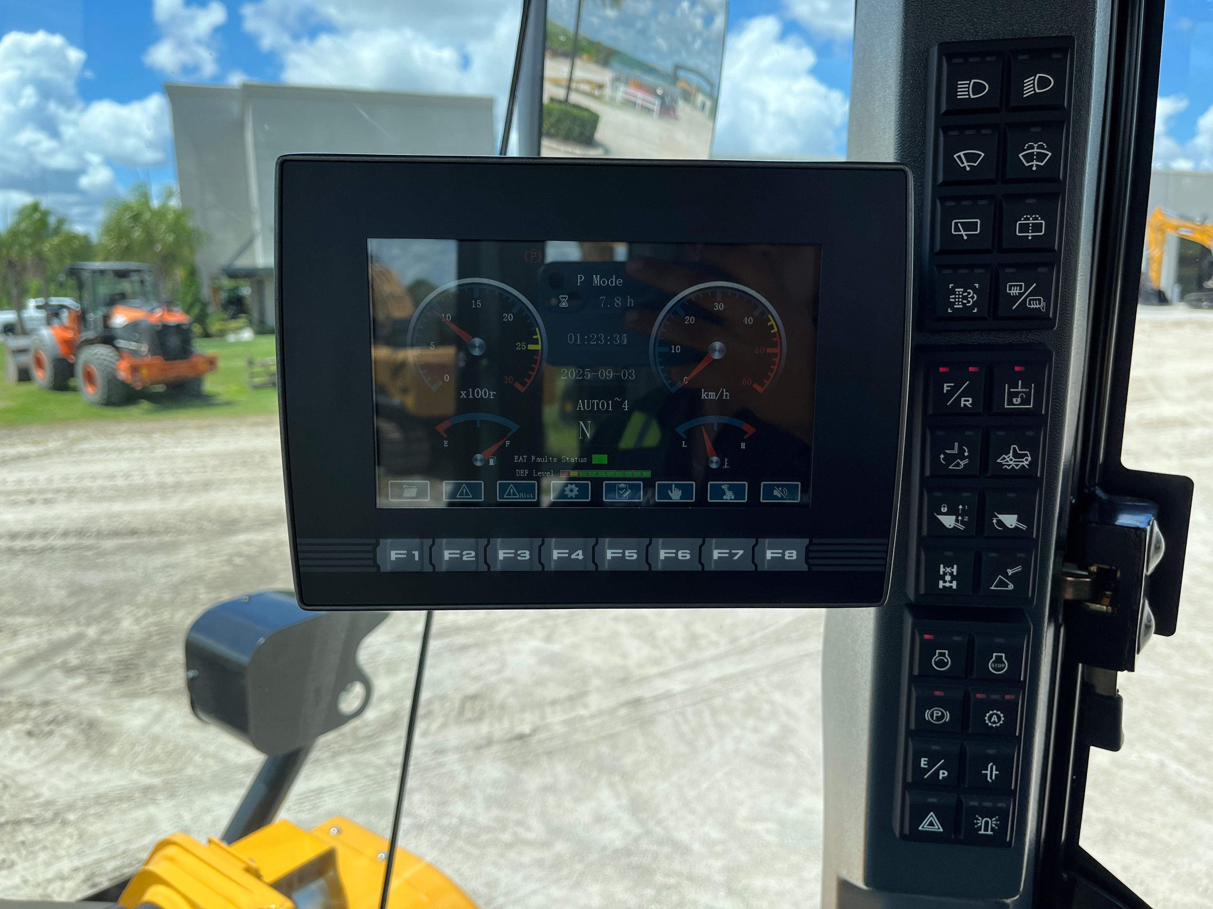 2025  SW405K Photo 10 Thumbnail