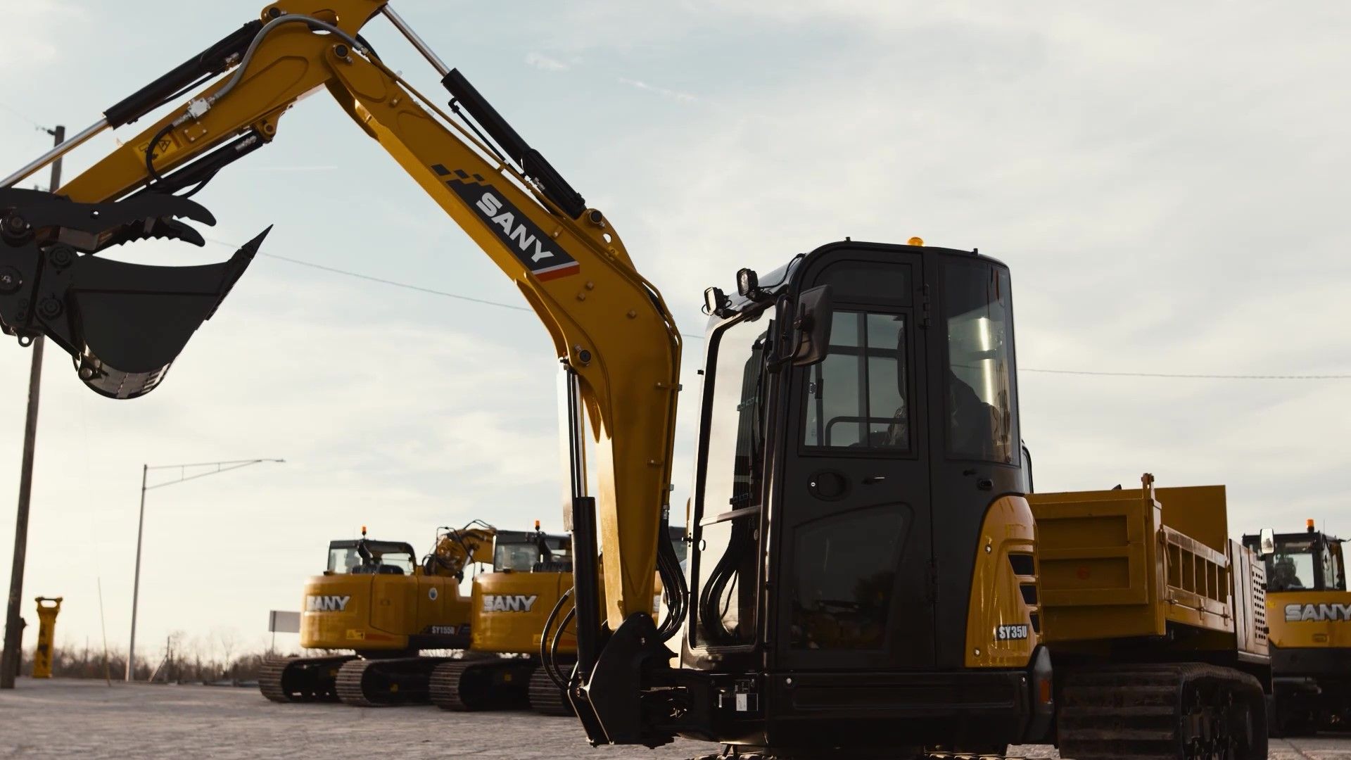 SANY SY35U mini excavator with bucket attachment