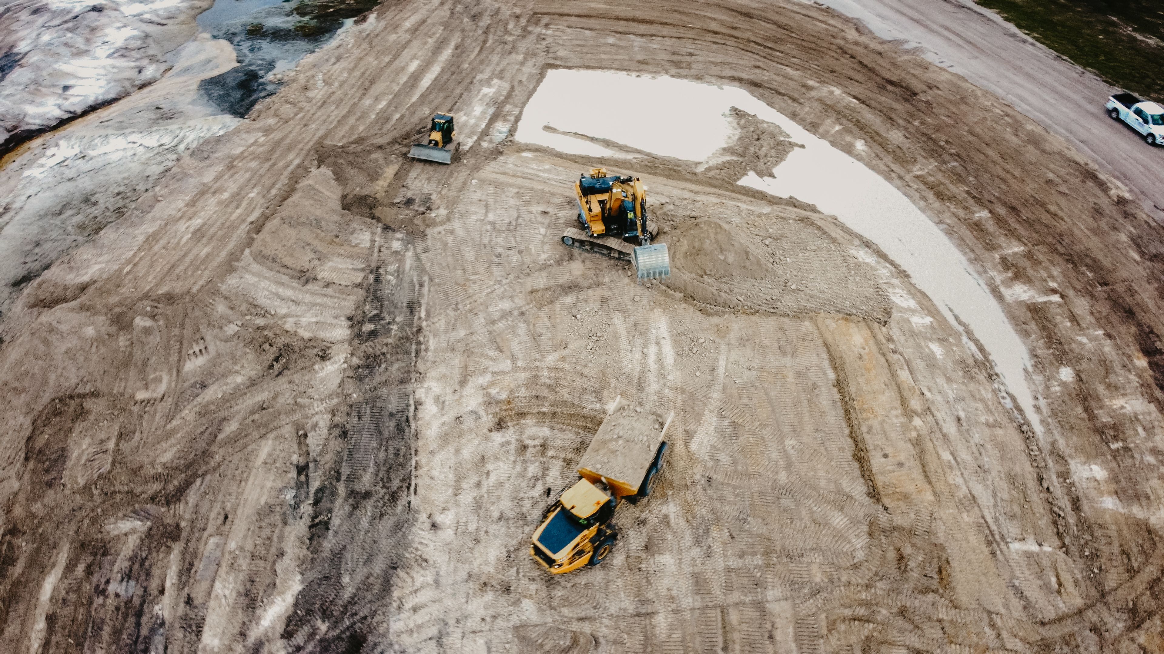 Newman Tractor Image