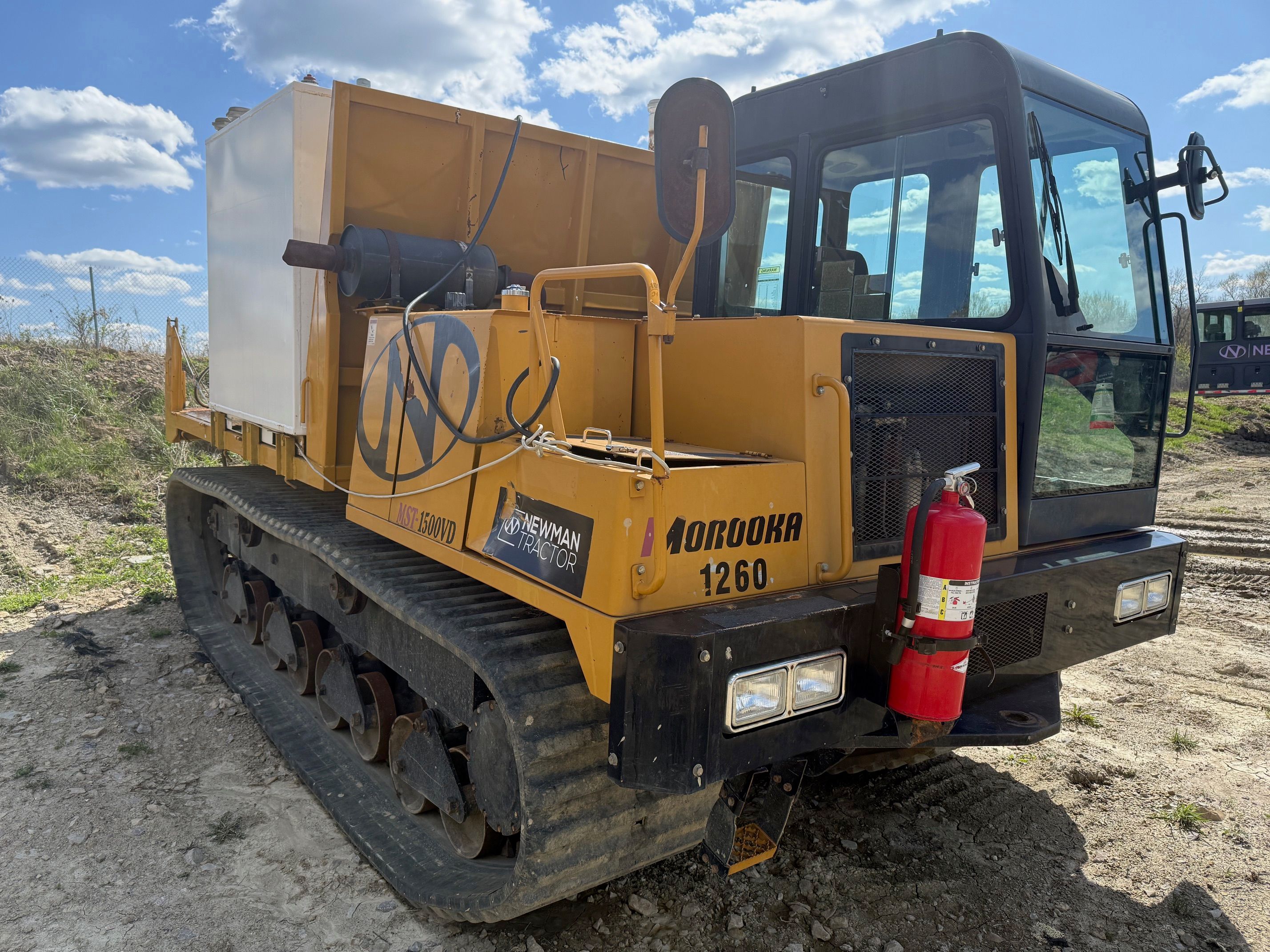 2014 MOROOKA MOROOKA MST 1500VD CRAWLER CARRIER Photo 9 Thumbnail