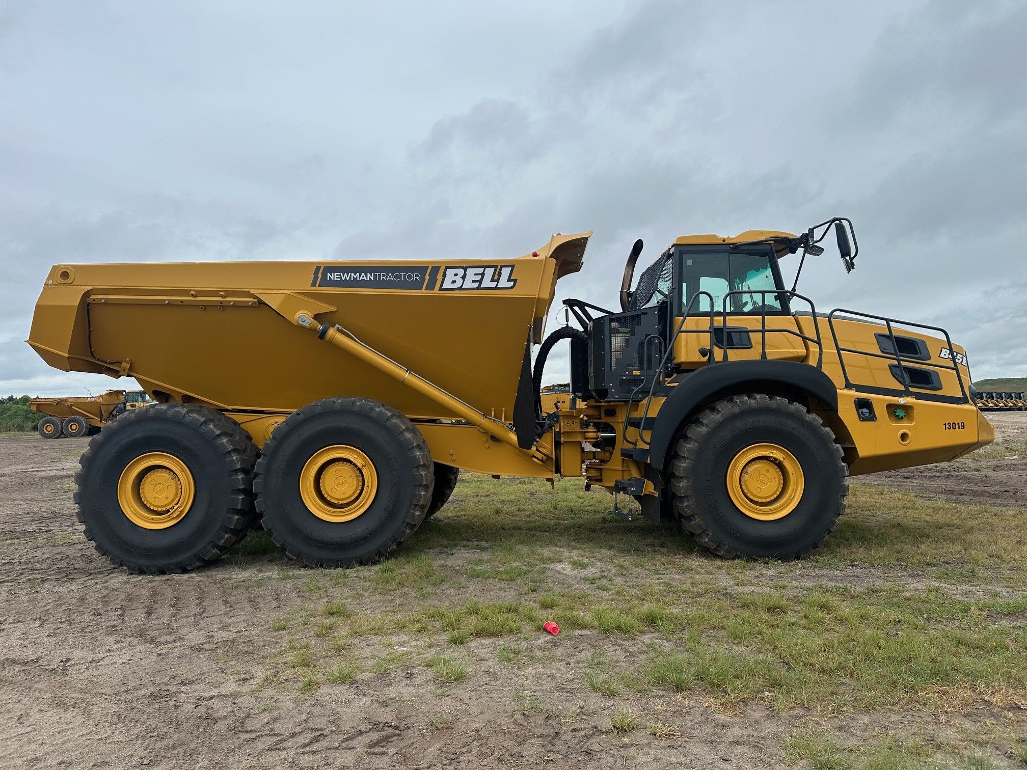 2024 BELL BELL B45E ARTICULATED DUMP TRUCK Photo 5 Thumbnail