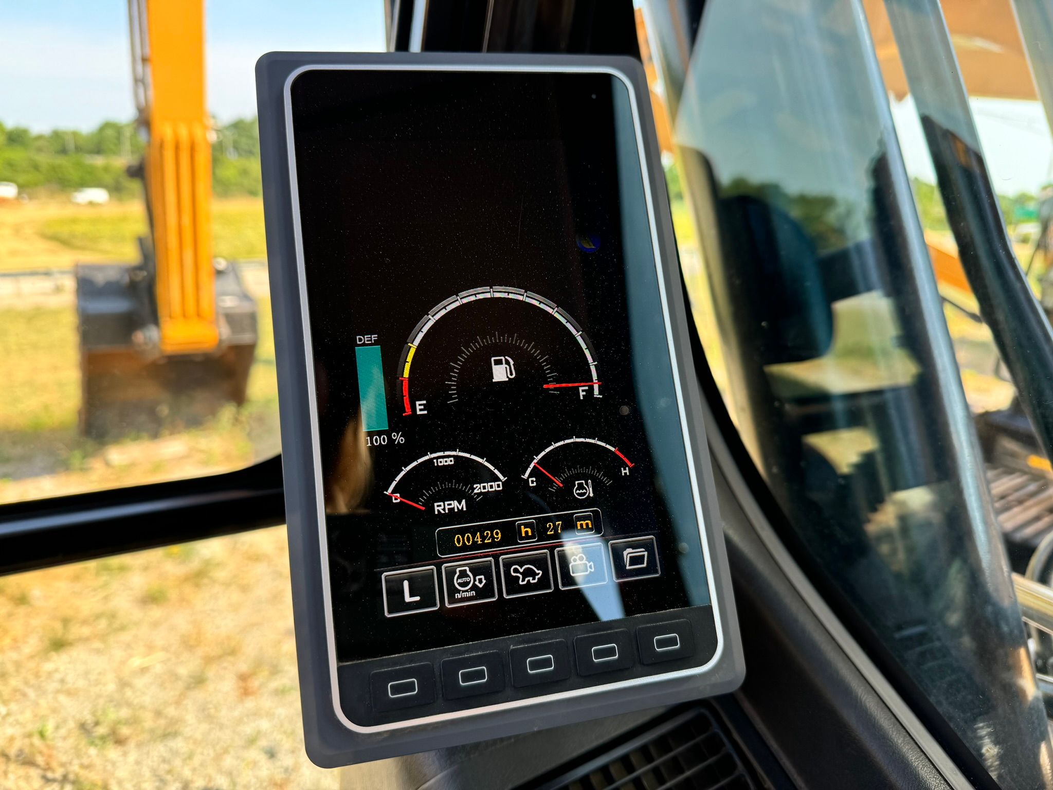 2022 SANY SANY SY215C EXCAVATOR Photo 1 Thumbnail