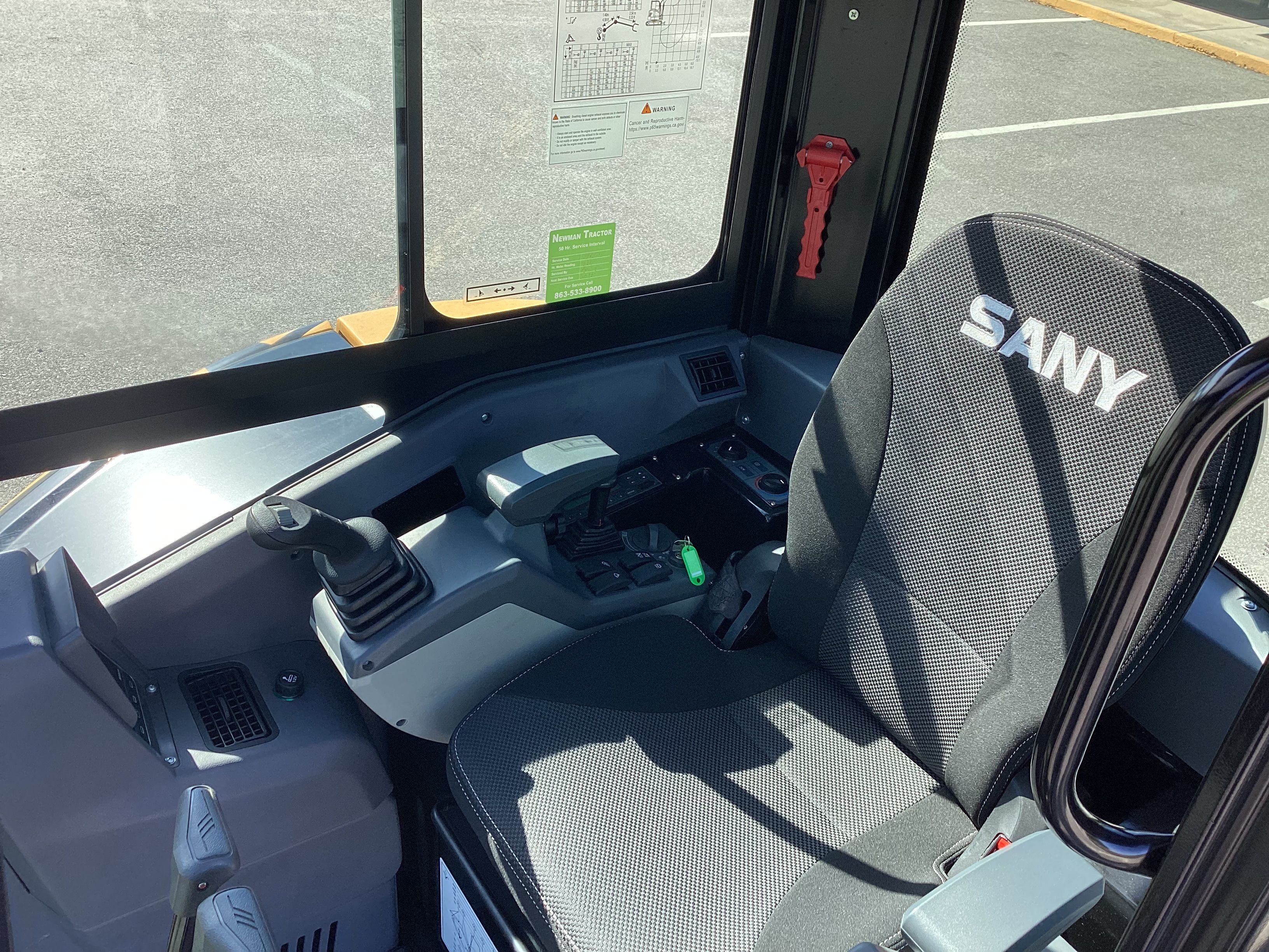 2023 SANY SANY SY35U EXCAVATOR (CABIN) W/ STRAIGHT BLADE Photo 7 Thumbnail